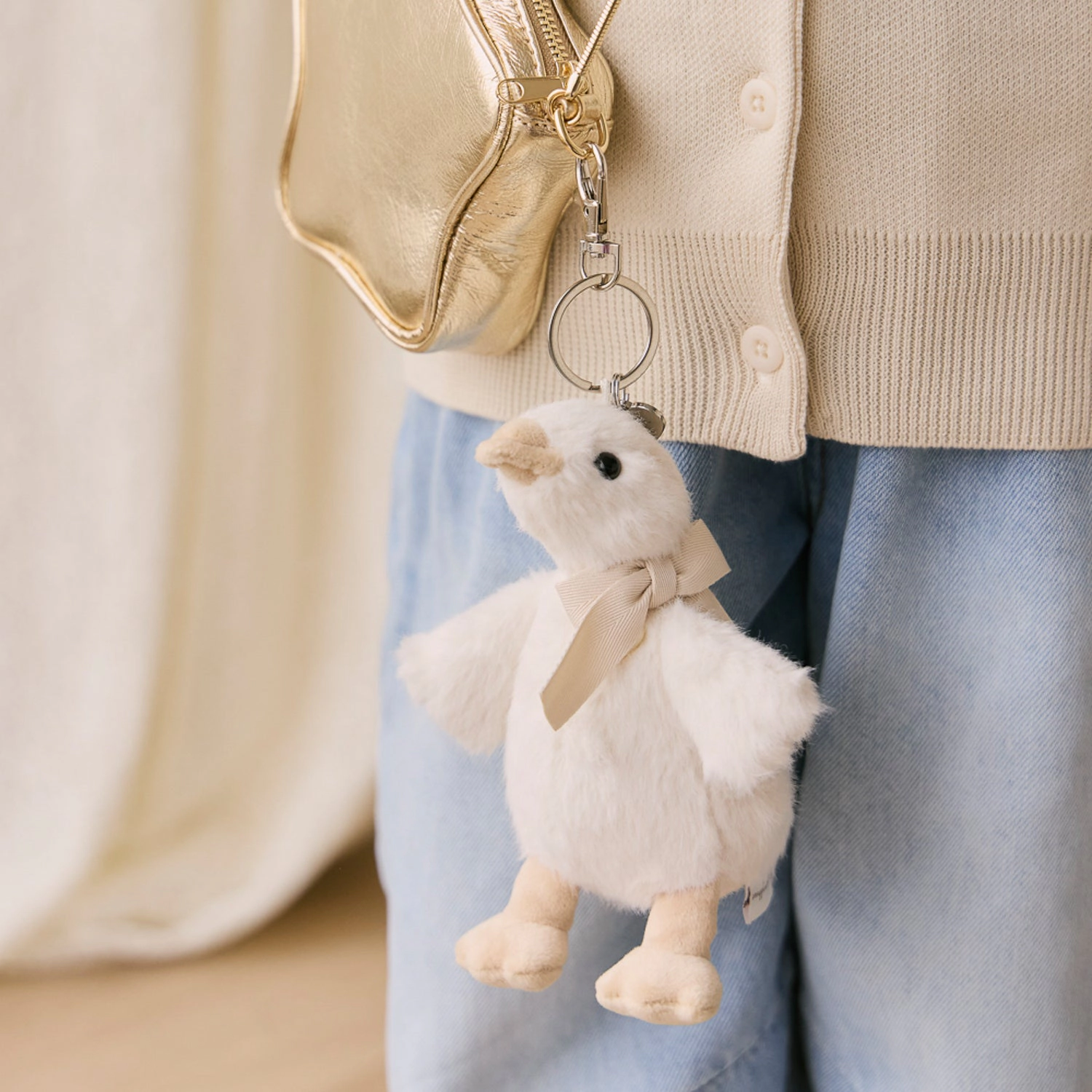 Snuggle Bunnies Rosie the Duck 6" Keychain with Bow