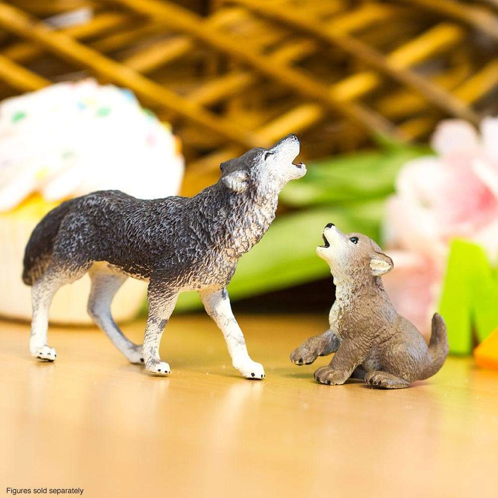 Safari Ltd. - Gray Wolf Kids Toy Figure