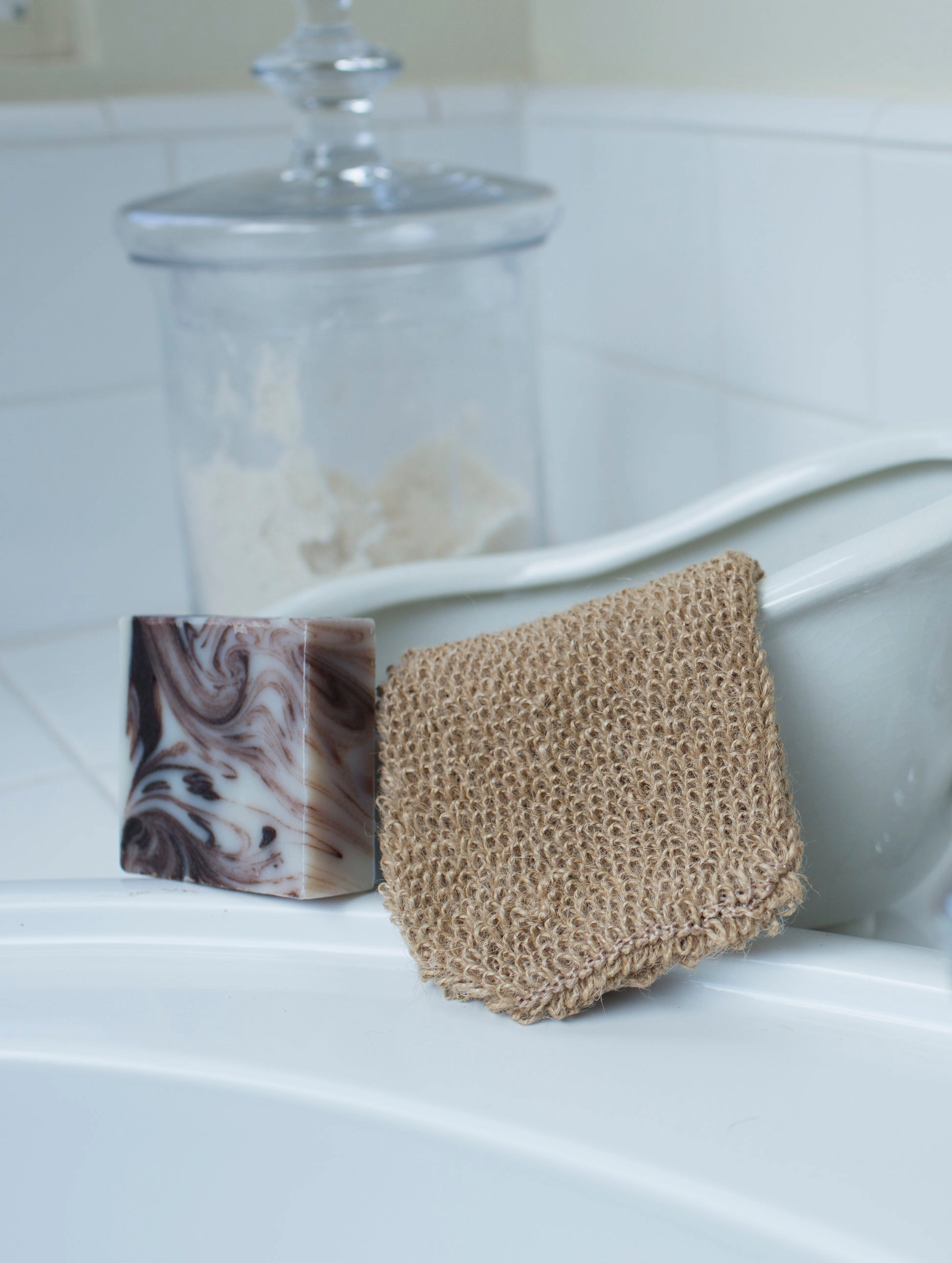 Plantlife Hemp Glove Scrubber - Exfoliating Bath Glove