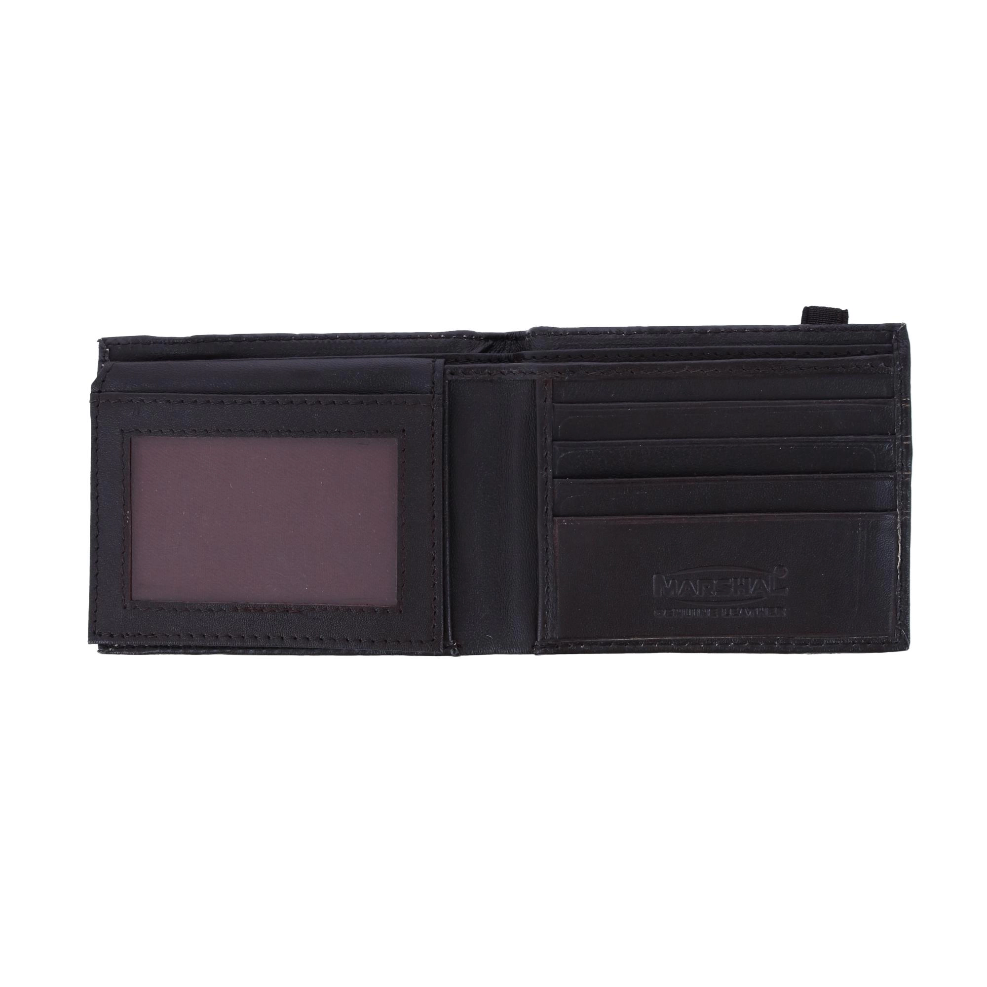 CTM Men's Bifold Wallet with Elastic Keeper Strap