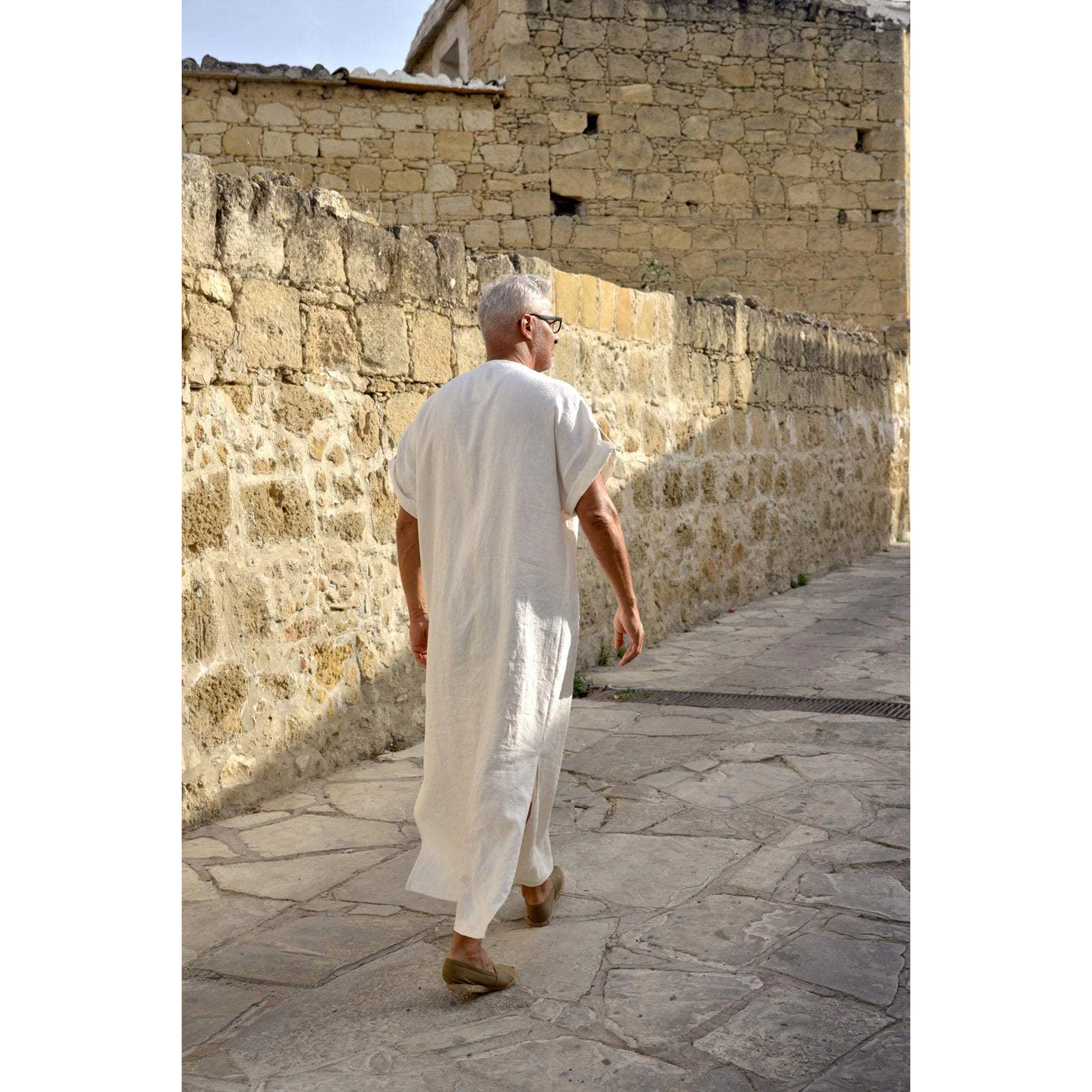 COOFANDY Men's Regular Fit Short Sleeve Split Crew Neck Linen Tunic Top