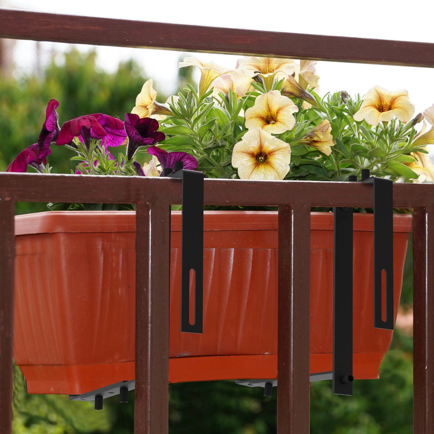 GBruno 4 Pcs Adjustable Planter Box Brackets