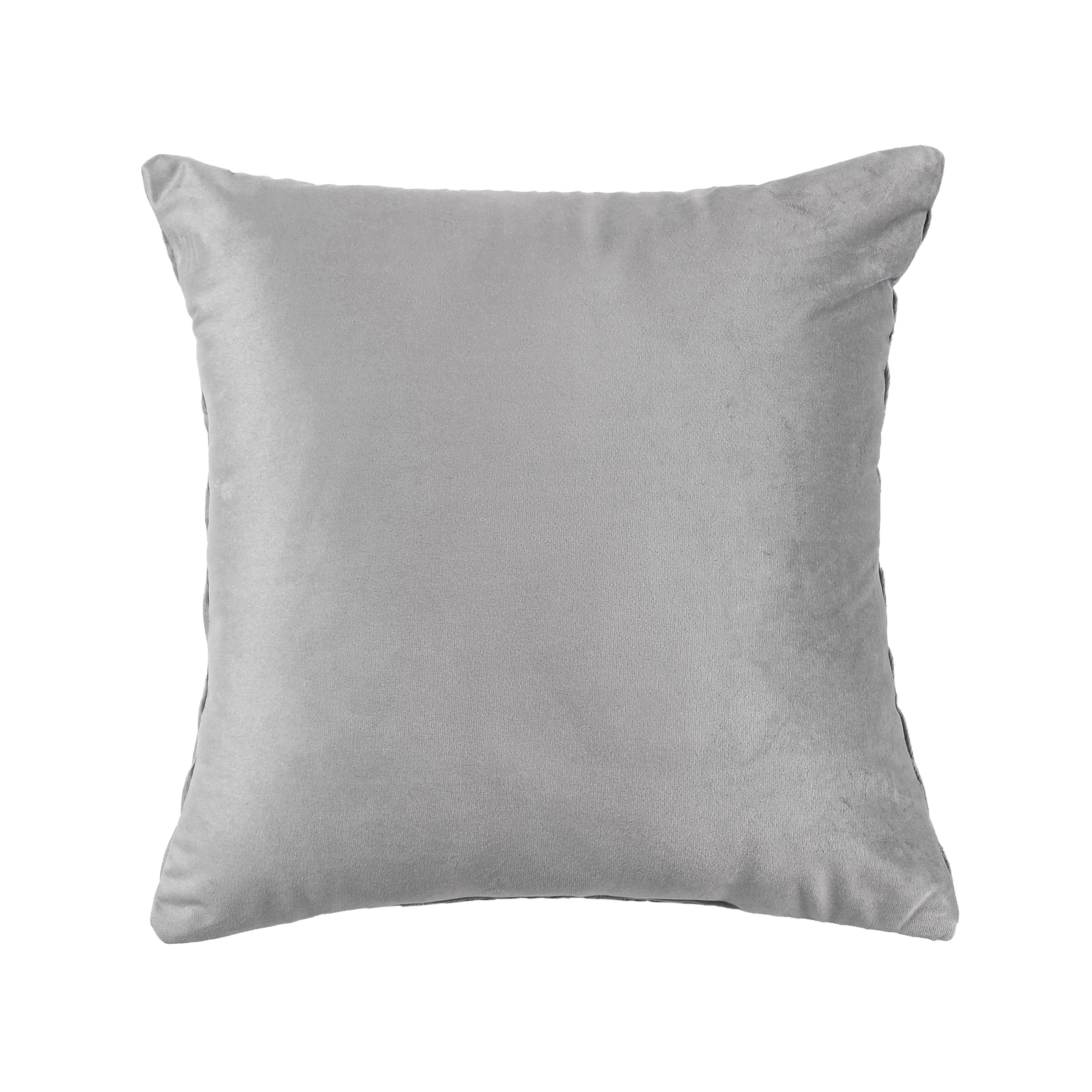 Kate Aurora Overfilled Crushed Velvet 1 Piece Zippered Christmas Accent Throw Pillow - 18" x 18"