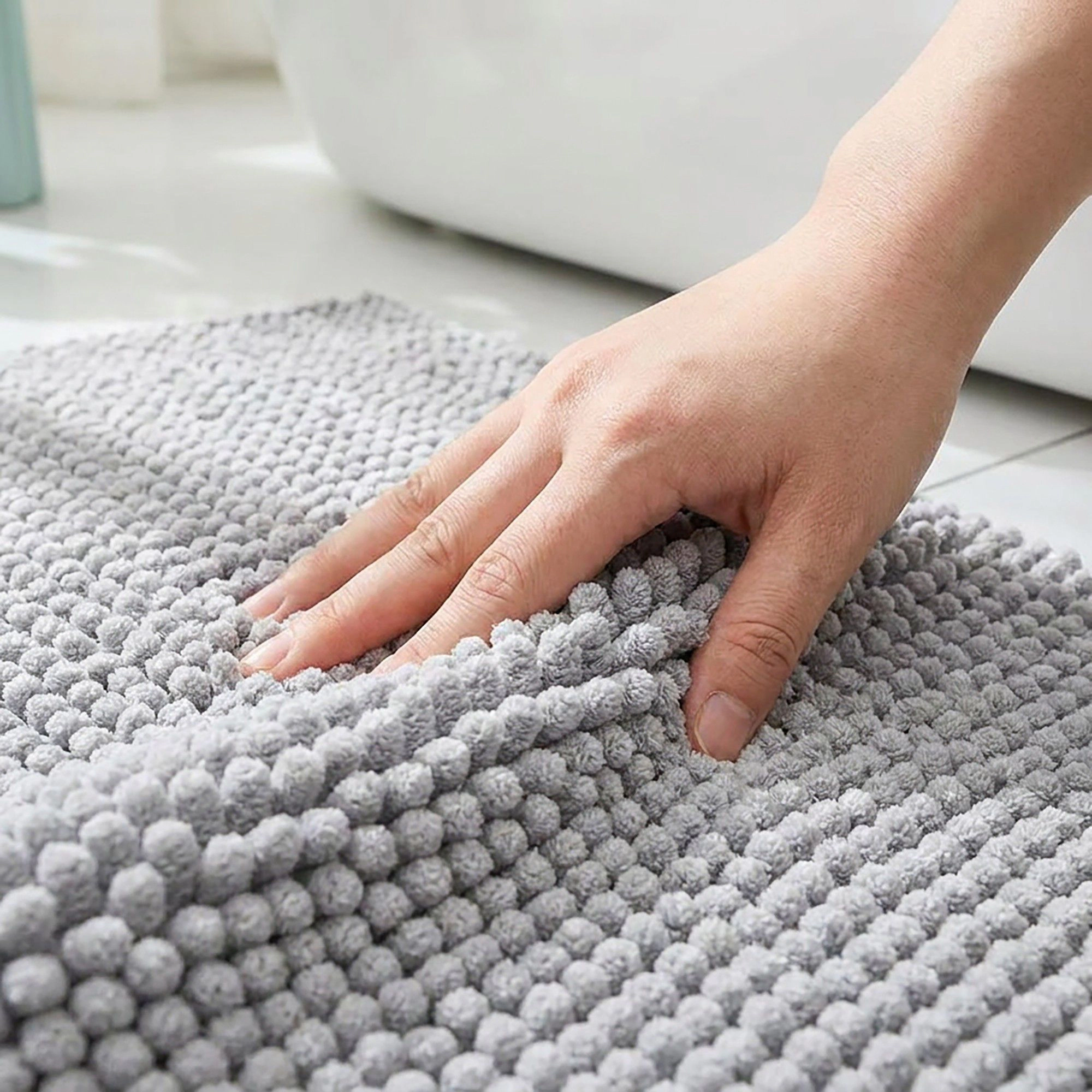 Alilang Unisex Chenille Bath Mat with Plush Pebble Texture and Non Slip Backing
