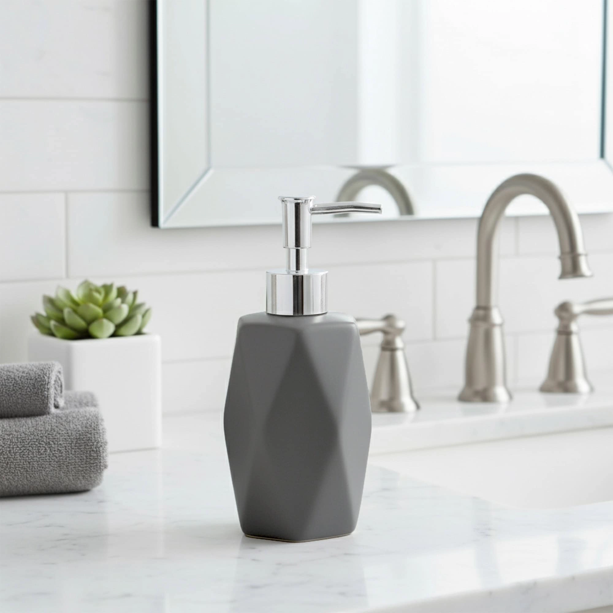 Evideco French Home Goods Diamond Faceted Stoneware Soap Dispenser, Matte Gray