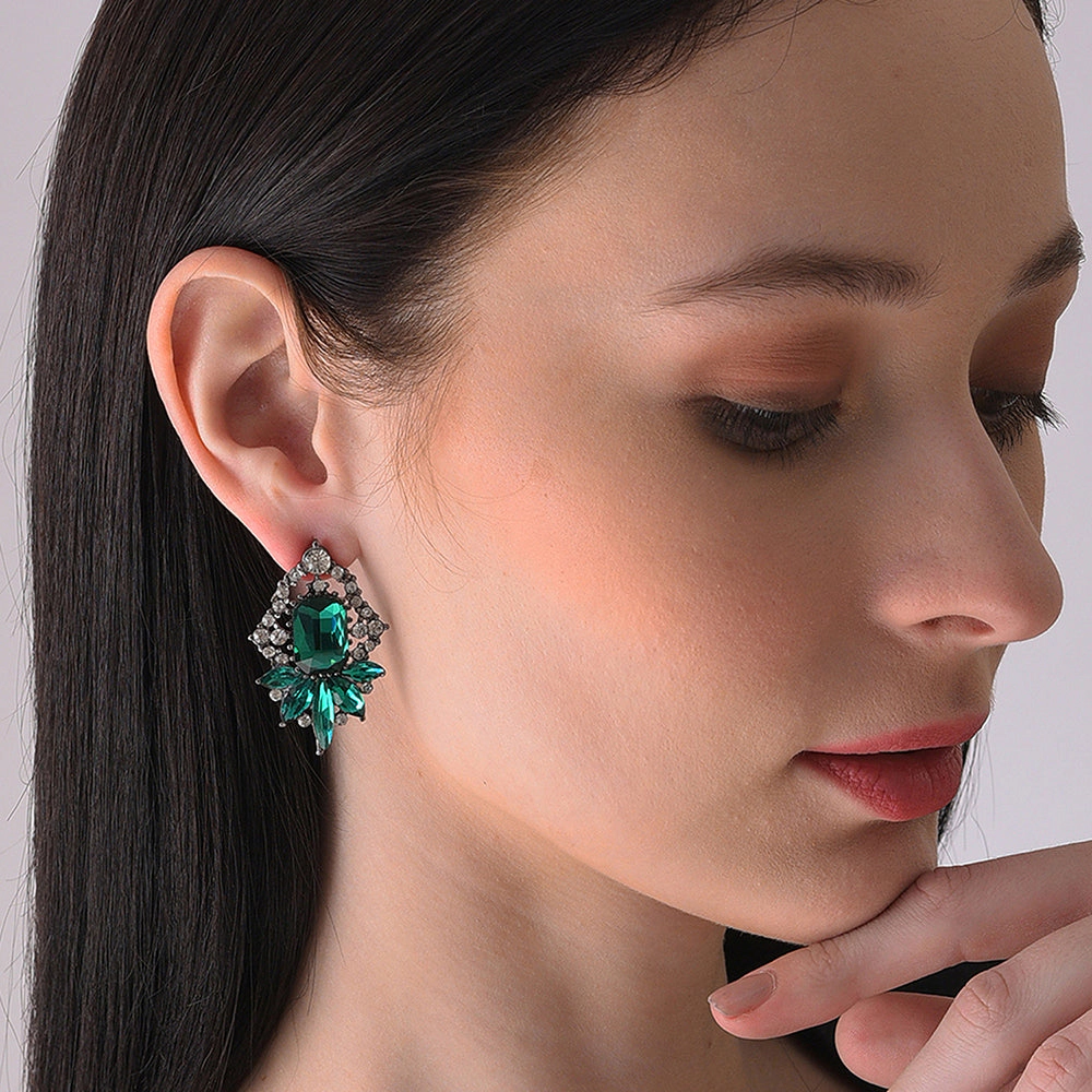 SOHI Women's Botanical Drop Earrings