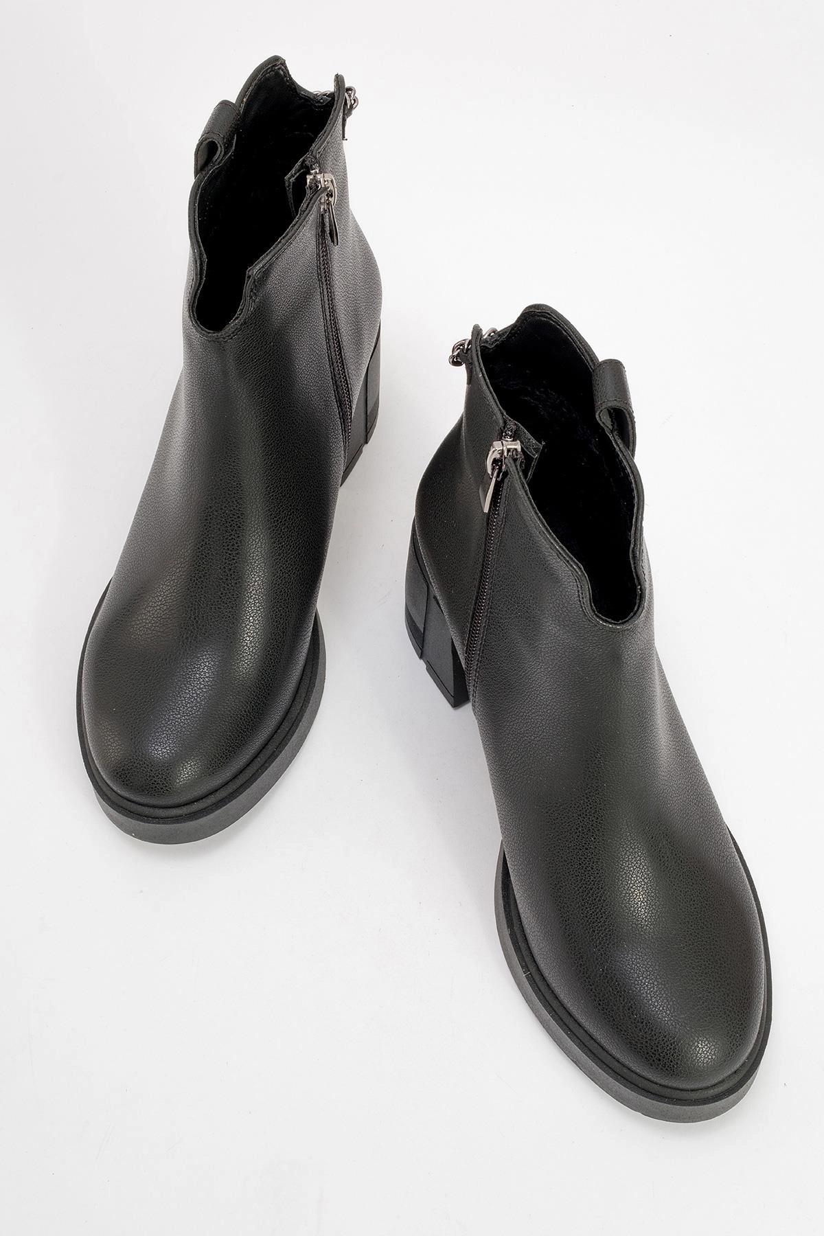 Prologue Shoes Womens Mier Chunky Boot