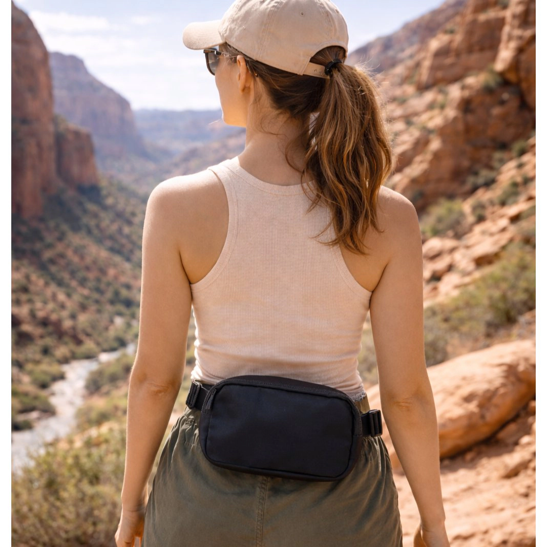 CTM Nylon Rectangle Belt Bag