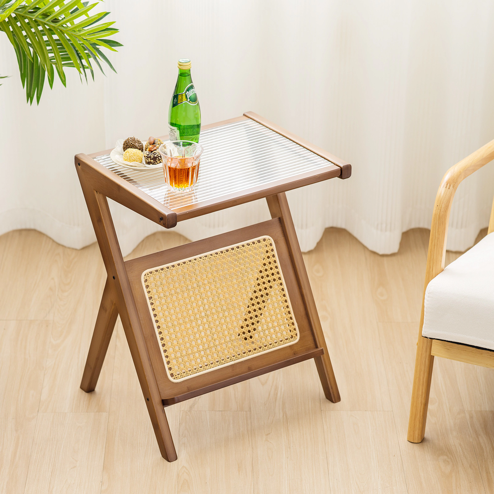 Glintex Boho End Table with Tempered Glass Top Rattan Trim and Bamboo Z-Frame