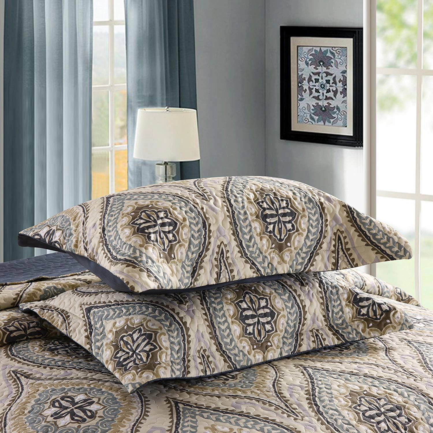 MarCielo 3 Pieces Reversible Damask Paisley Quilt Bedspread Set