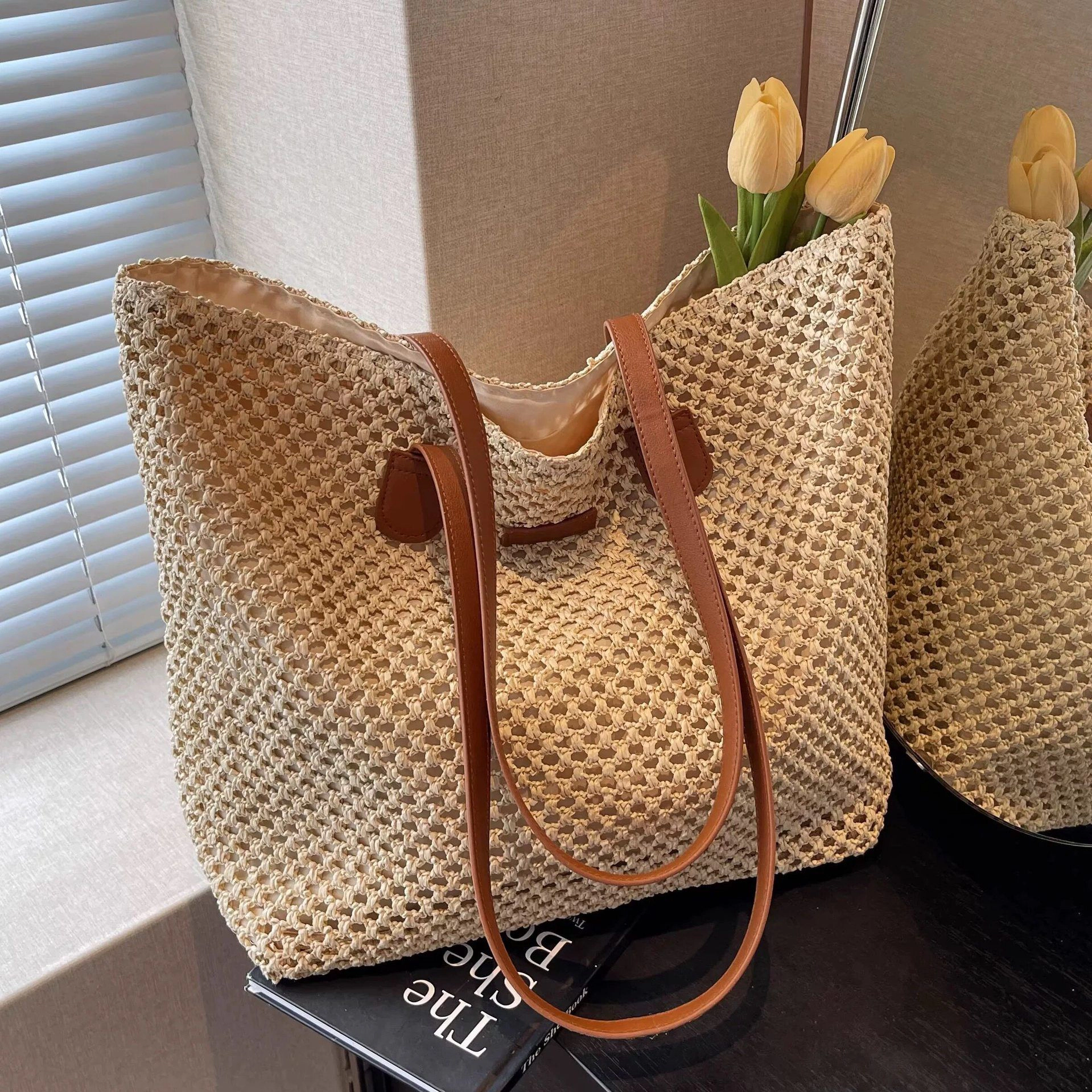 Alilang Women's Woven Straw Tote Bag Faux Leather Handles Large Capacity Shoulder Handbag for Everyday Use
