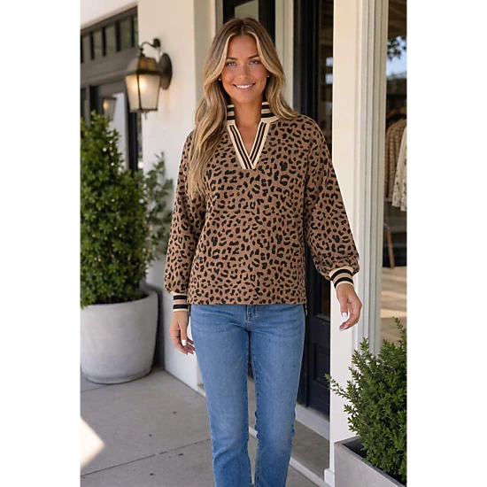 Threaded Pear Women's Kimberly Sleeve Shift Pullover Long Sleeve Top