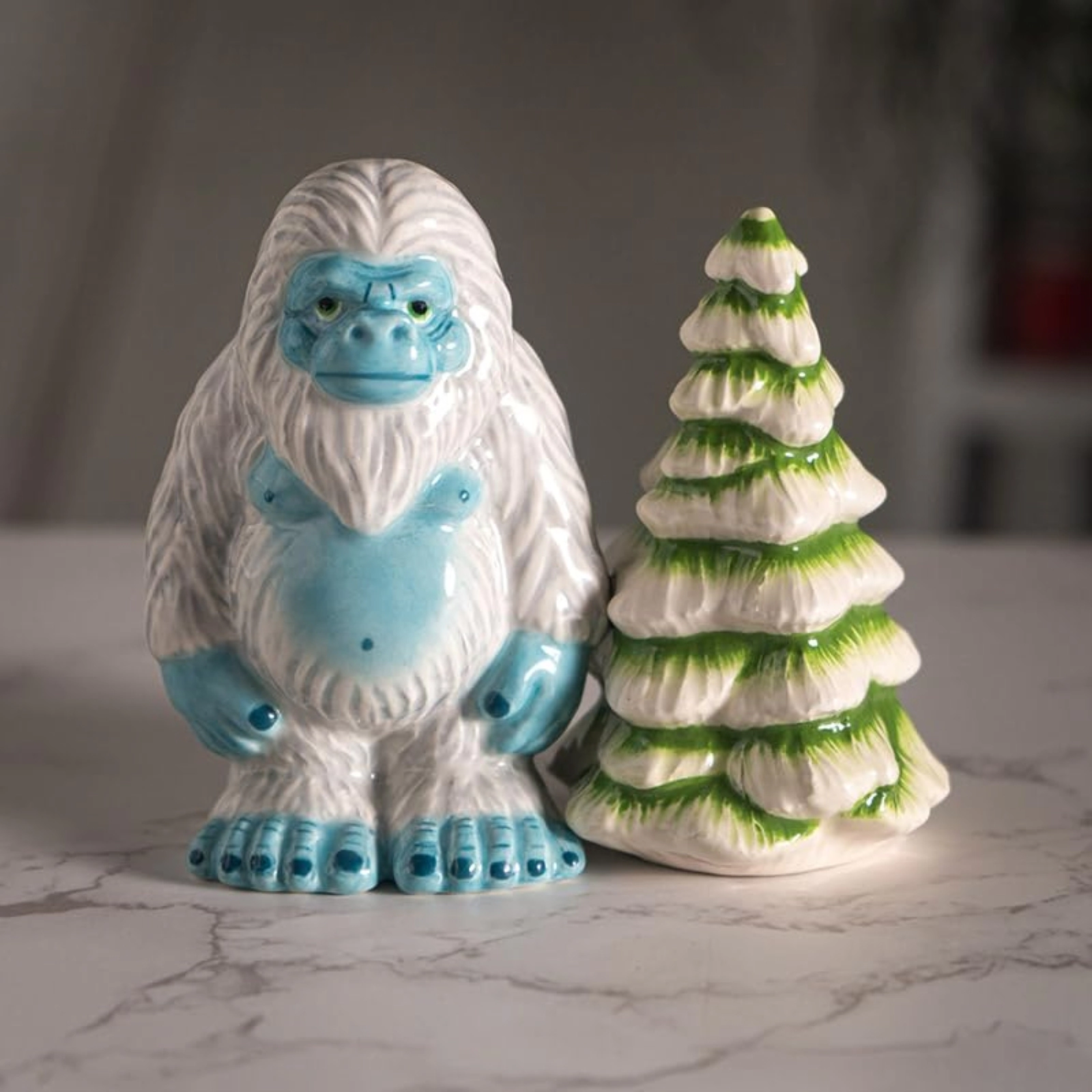 Pacific Giftware Yeti With White Pine Tree Ceramic Magnetic Salt and Pepper Shaker Set