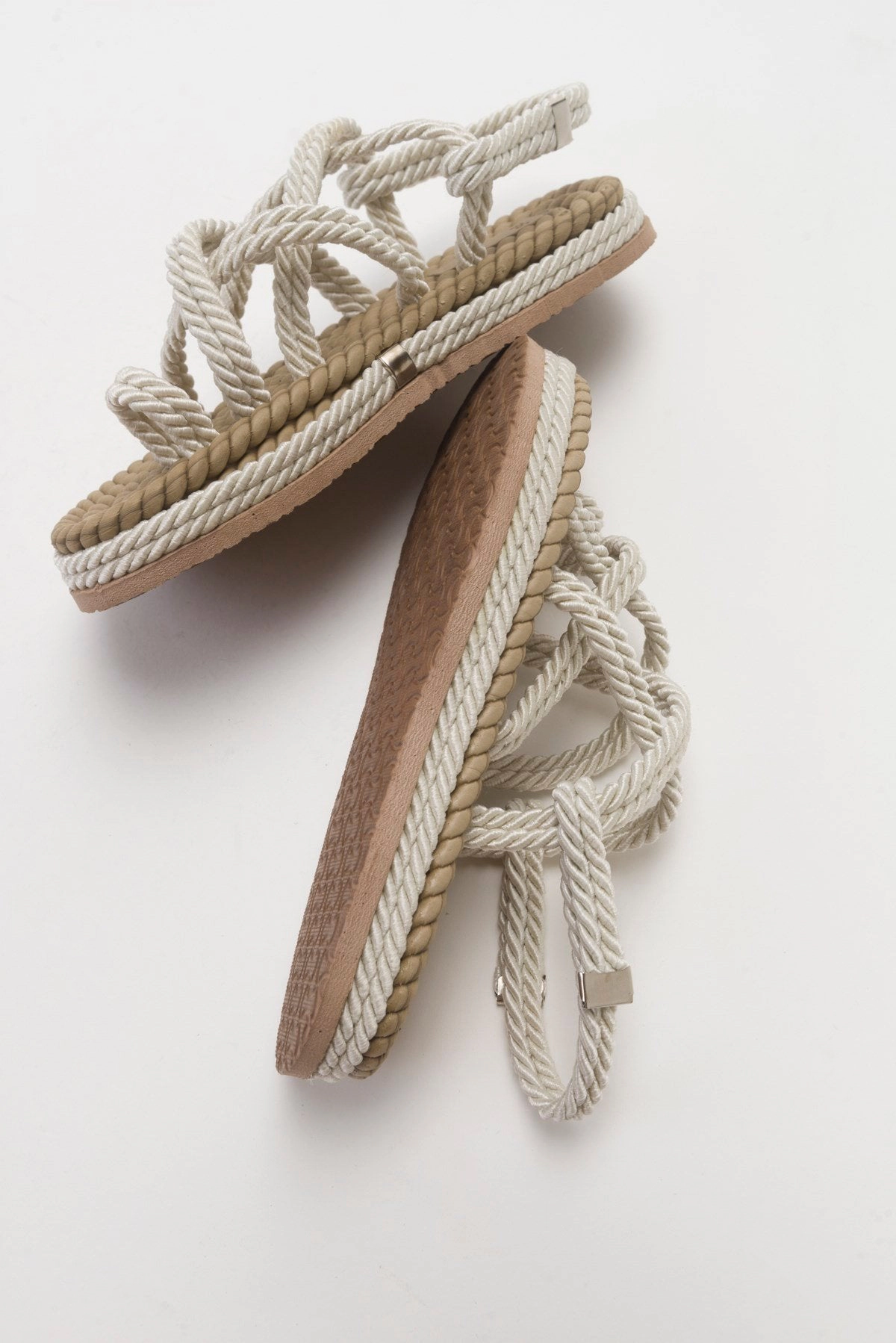 Prologue Shoes Womens Poma Flat Sandal