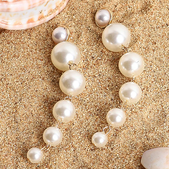 SOHI Women's White Pearl Statement Drop Earrings