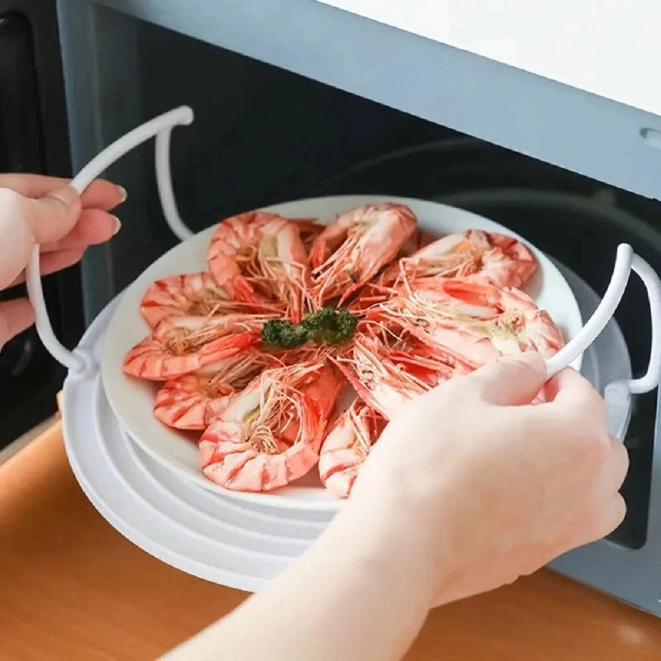 Home Collection 4-in-1 Microwave Tray Stand & Splatter Cover