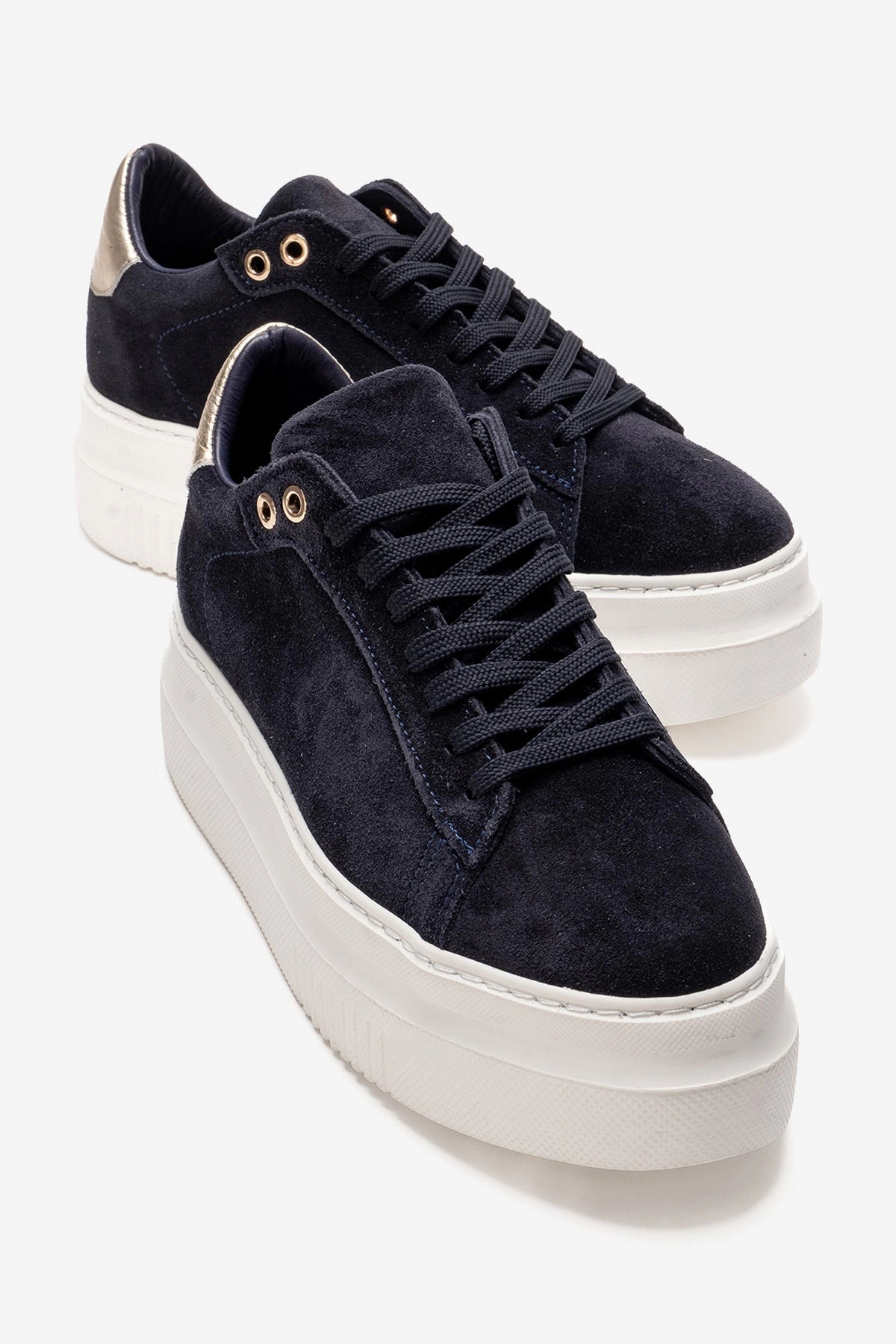 Forever & Always Womens Nera Leather Casual Sneaker