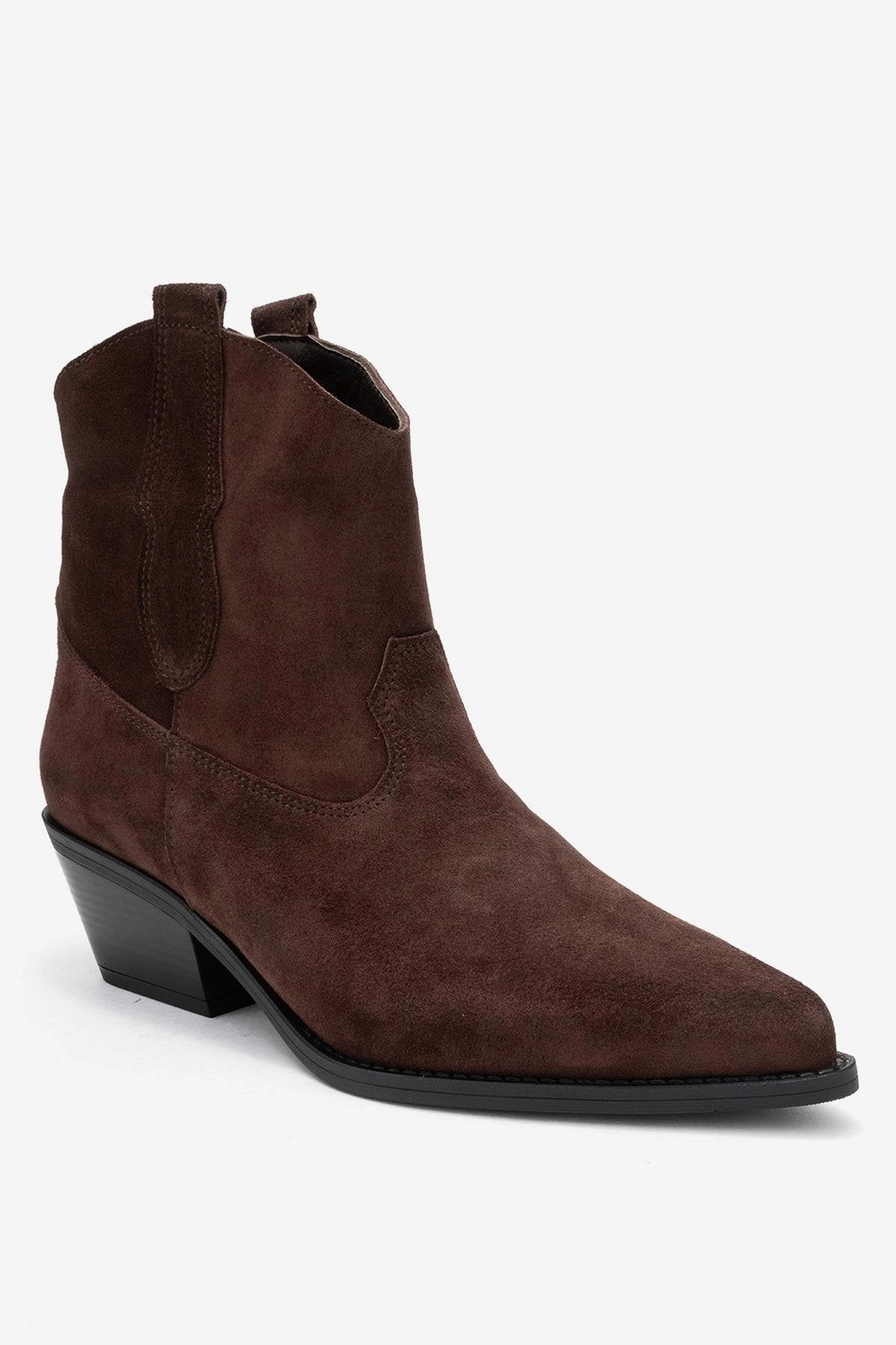 Forever & Always Womens Elia Leather Western Boots