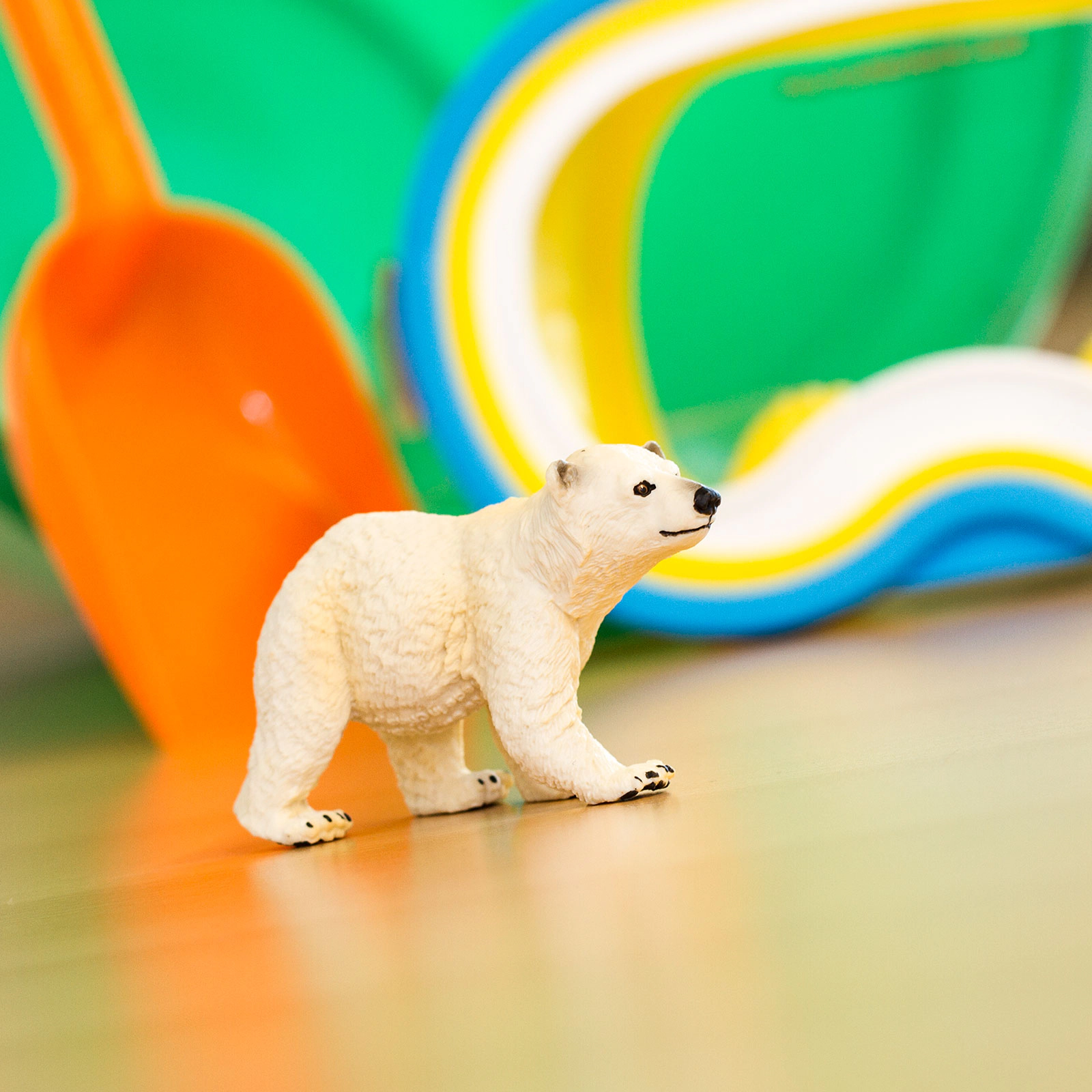 Safari Ltd. - Polar Bear Cub Kids Toy Figure