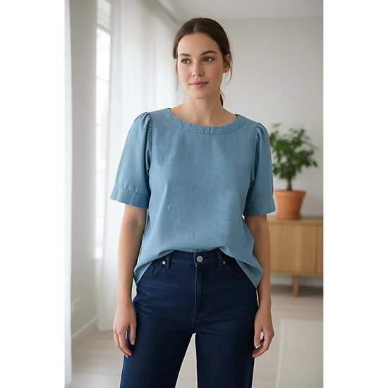 DressAtR Women's Light Blue Denim Round Neck Elbow Sleeve Back Button Blouse