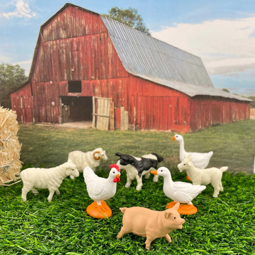 Safari Ltd. - Farm TOOB - contains 12 Mini Figurines