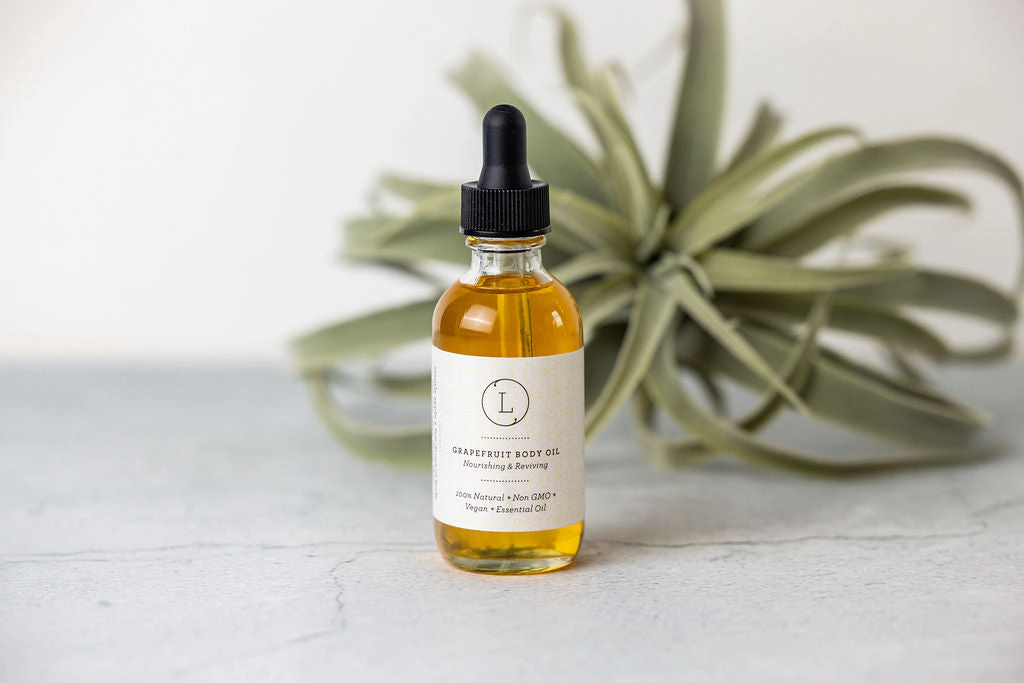 Lizush  Grapefruit Moisturizing Body Oil 2 oz