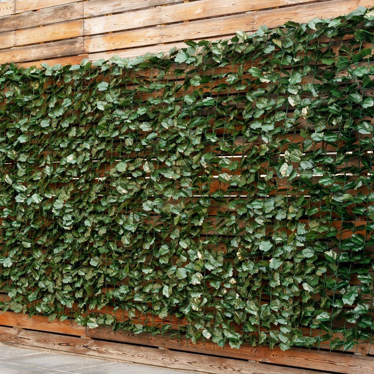 SUGIFT Faux Ivy Leaf Decorative Privacy Fence Garden Trellis 59 x 95 in PE Panel Each 2.4 x 2.2 in Leaf 1 Piece Green