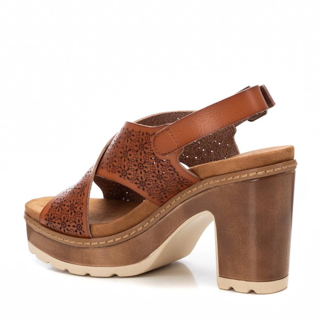 Refresh women's heeled slingback sandals