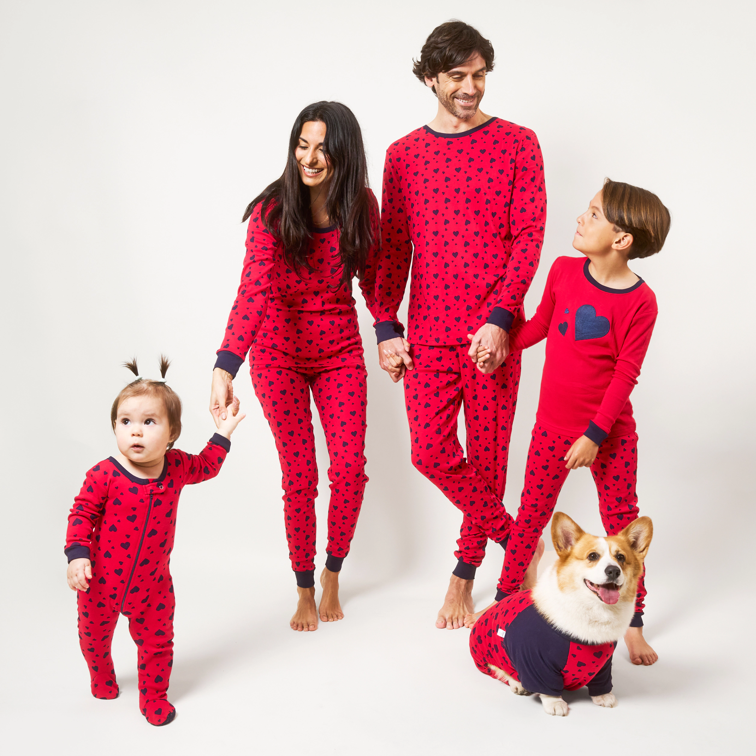 Leveret Men's 2-Piece Cotton Snug Fit Valentine Hearts Pajama Set