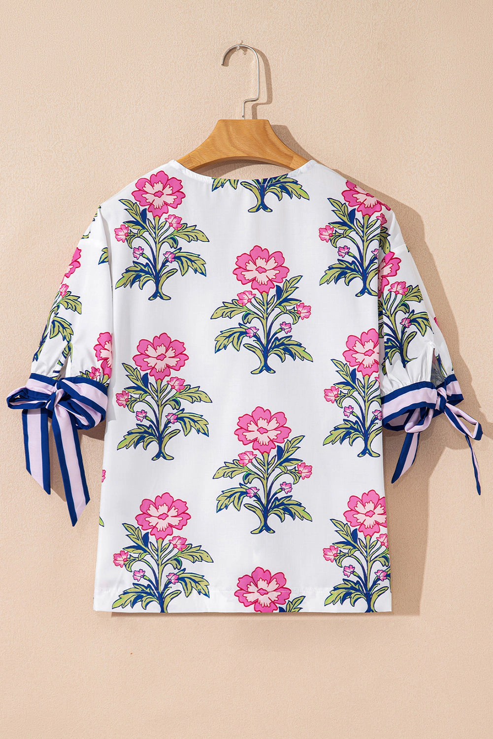 Threaded Pear Women's Mae Knot Bubble Sleeve Blouse