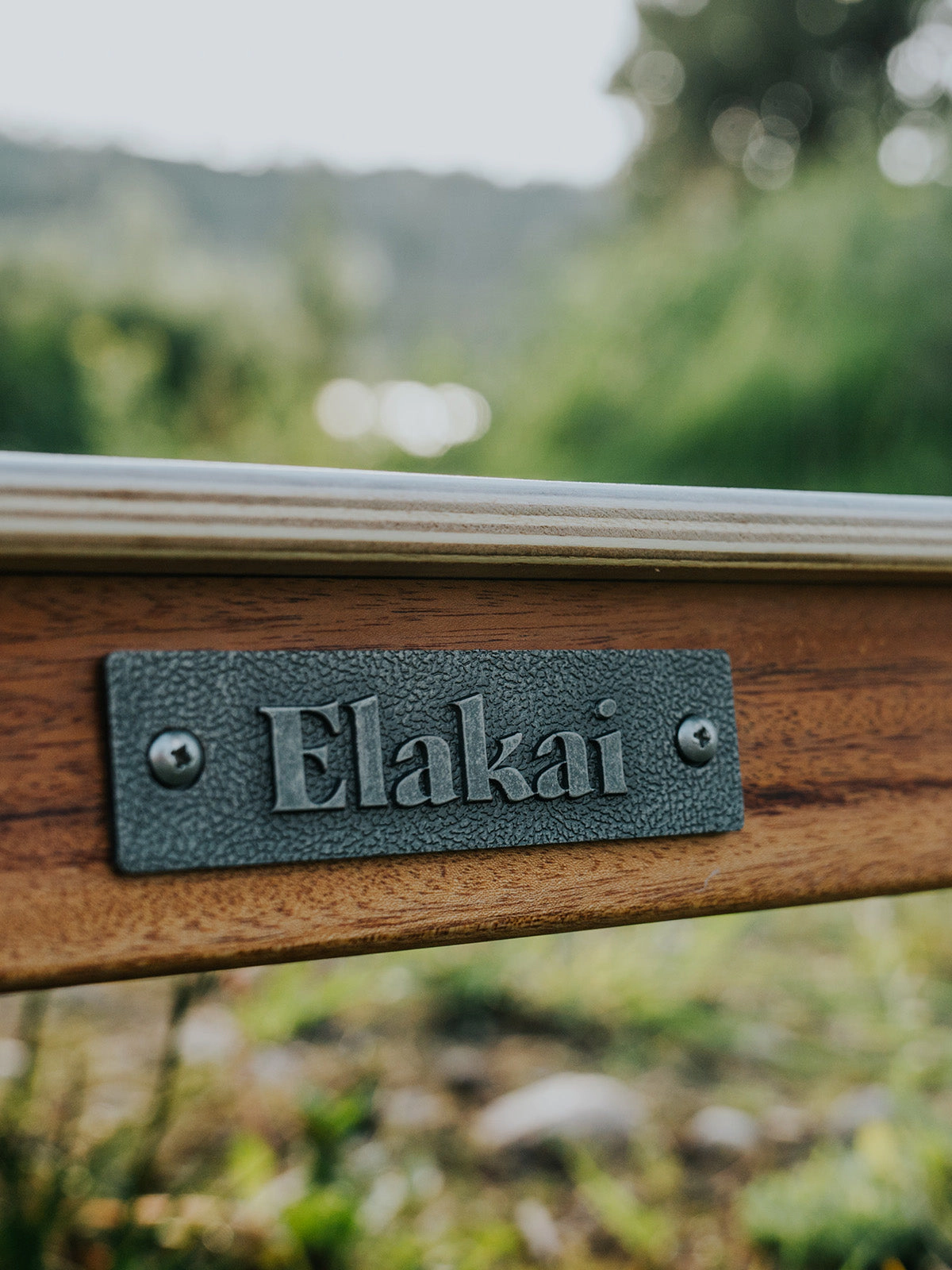 Elakai  Light Beachwood Mahogany Pathfinder Cornhole Boards