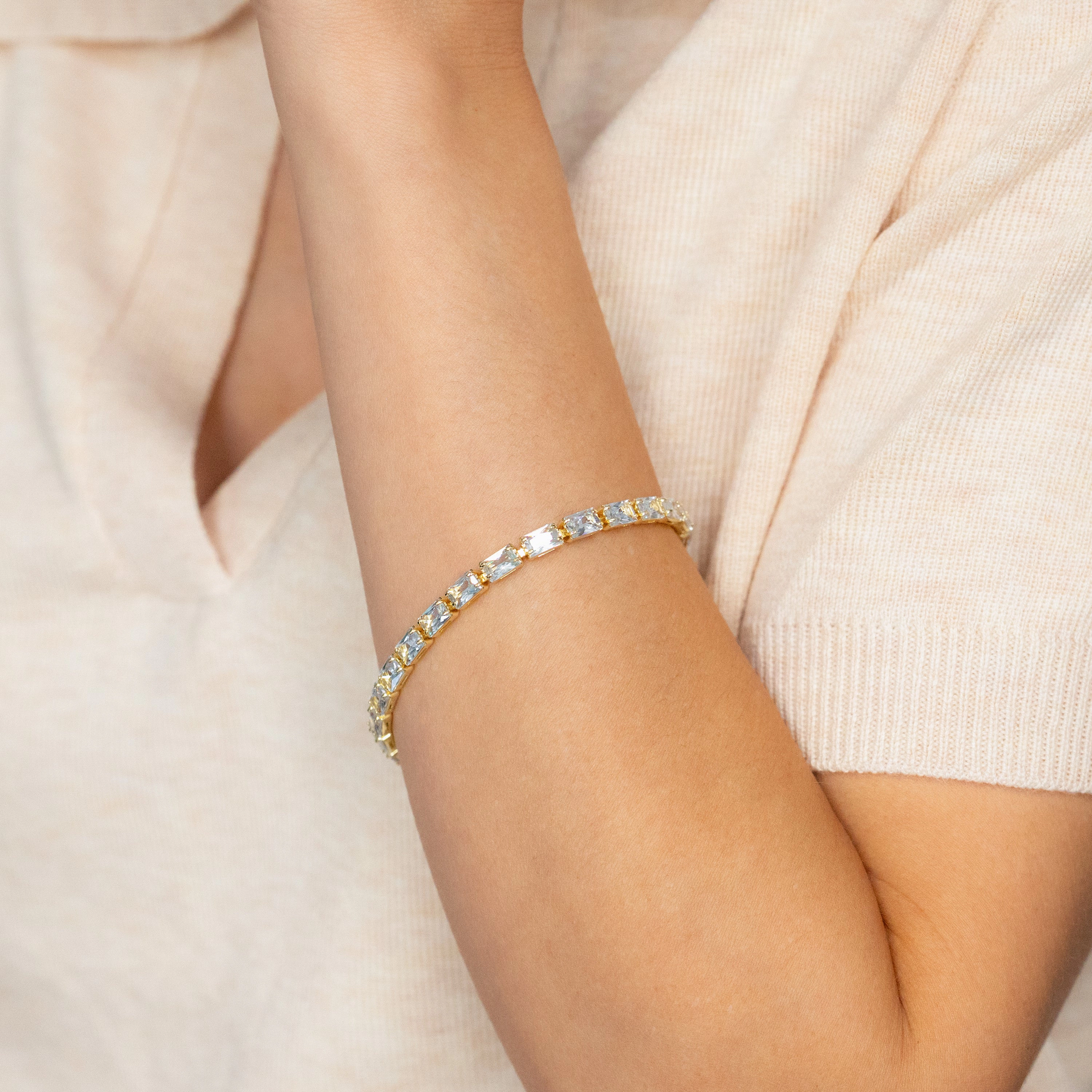 Mint & Lily Women's Baguette Tennis Bracelet