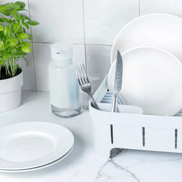 OU Dish Drying Rack for Kitchen Counter, Freestanding Plastic Strainer with Utensil Holder, Compact Drain