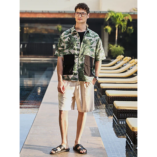 Cahoot Men's Flora-Stroke Oversized Shirt