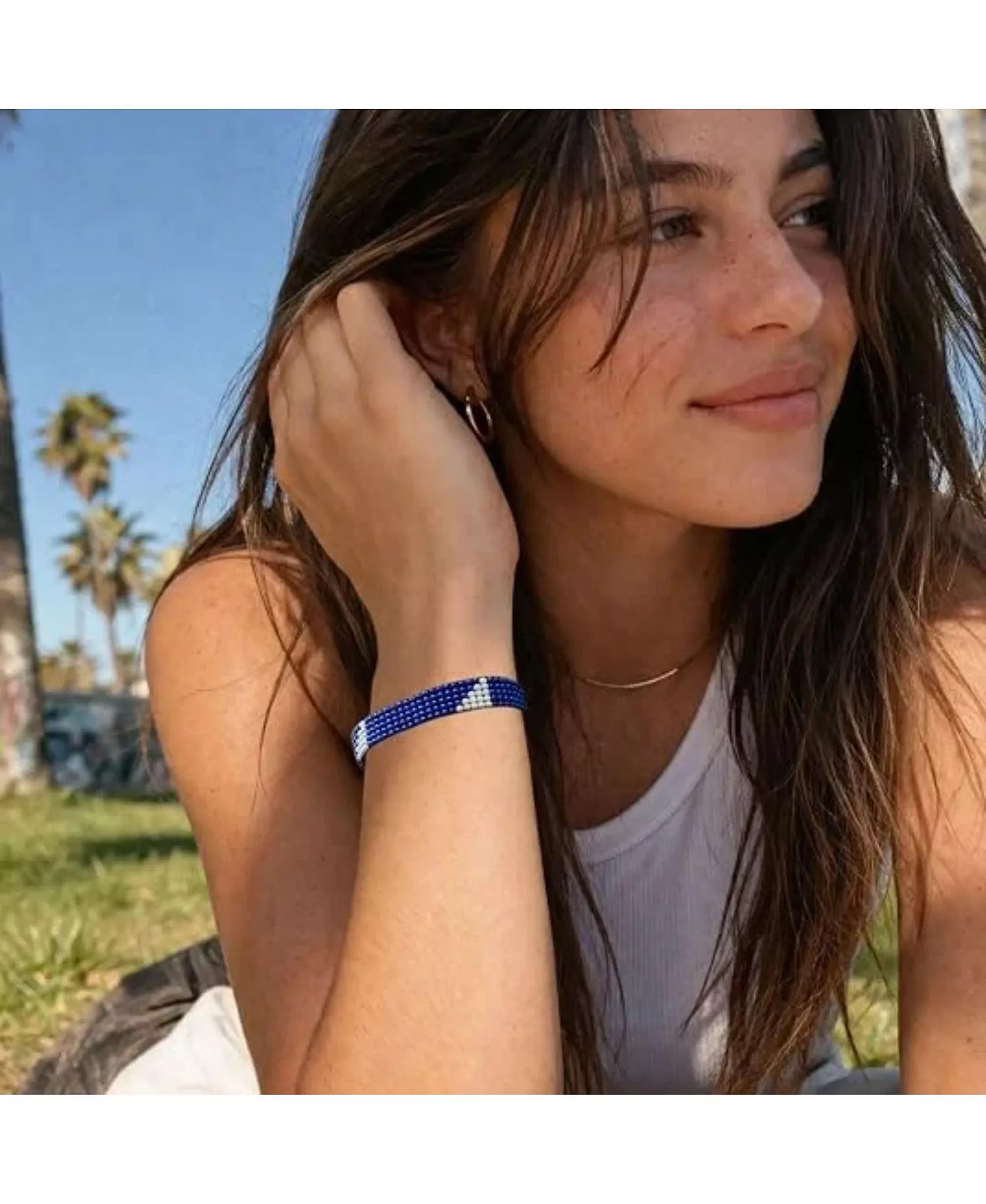 SAWA SAWA Peace and Nourishment Bracelet in Blue with White Detail