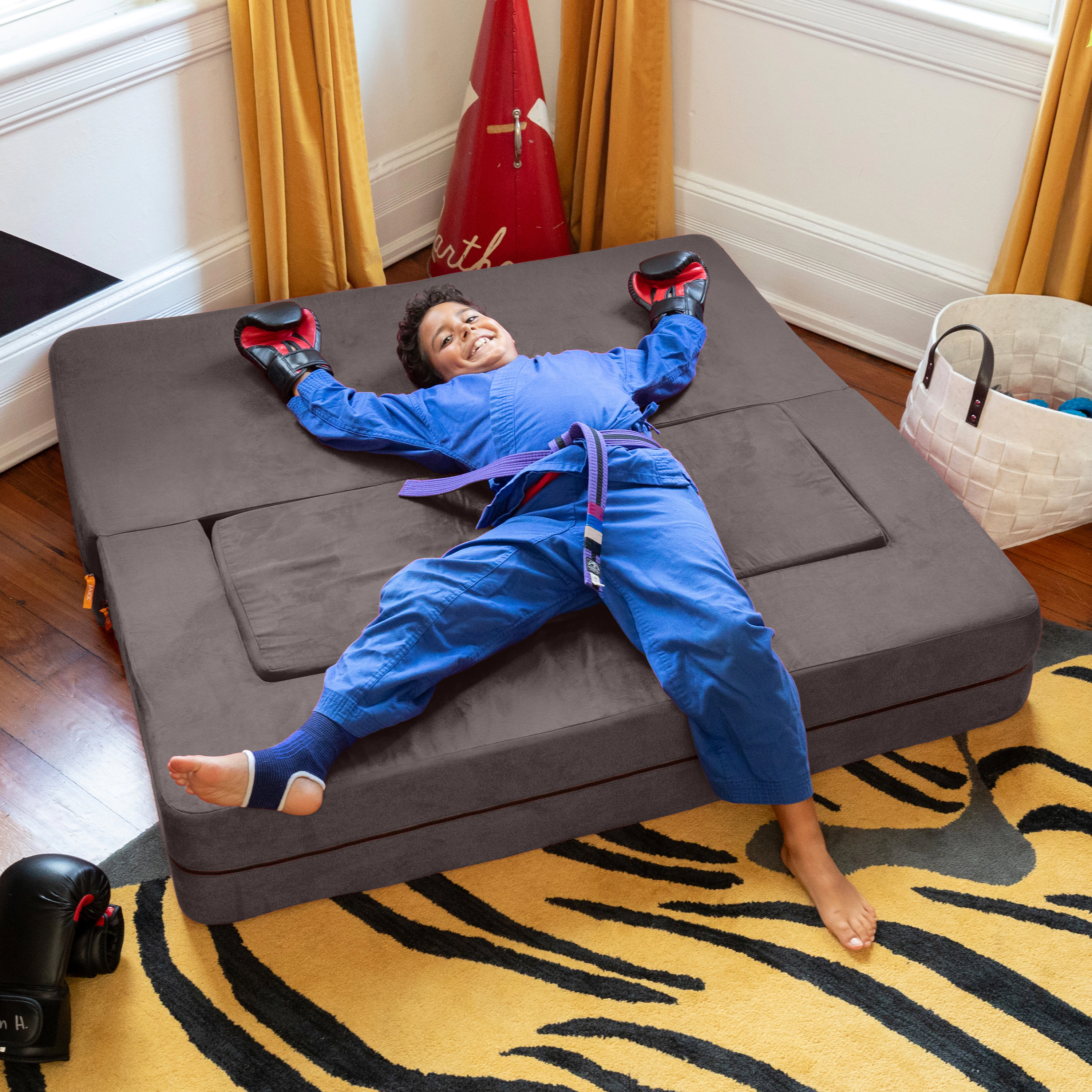 Zipline Kids Sofa & Large Ottoman, 3 1 Fold Out