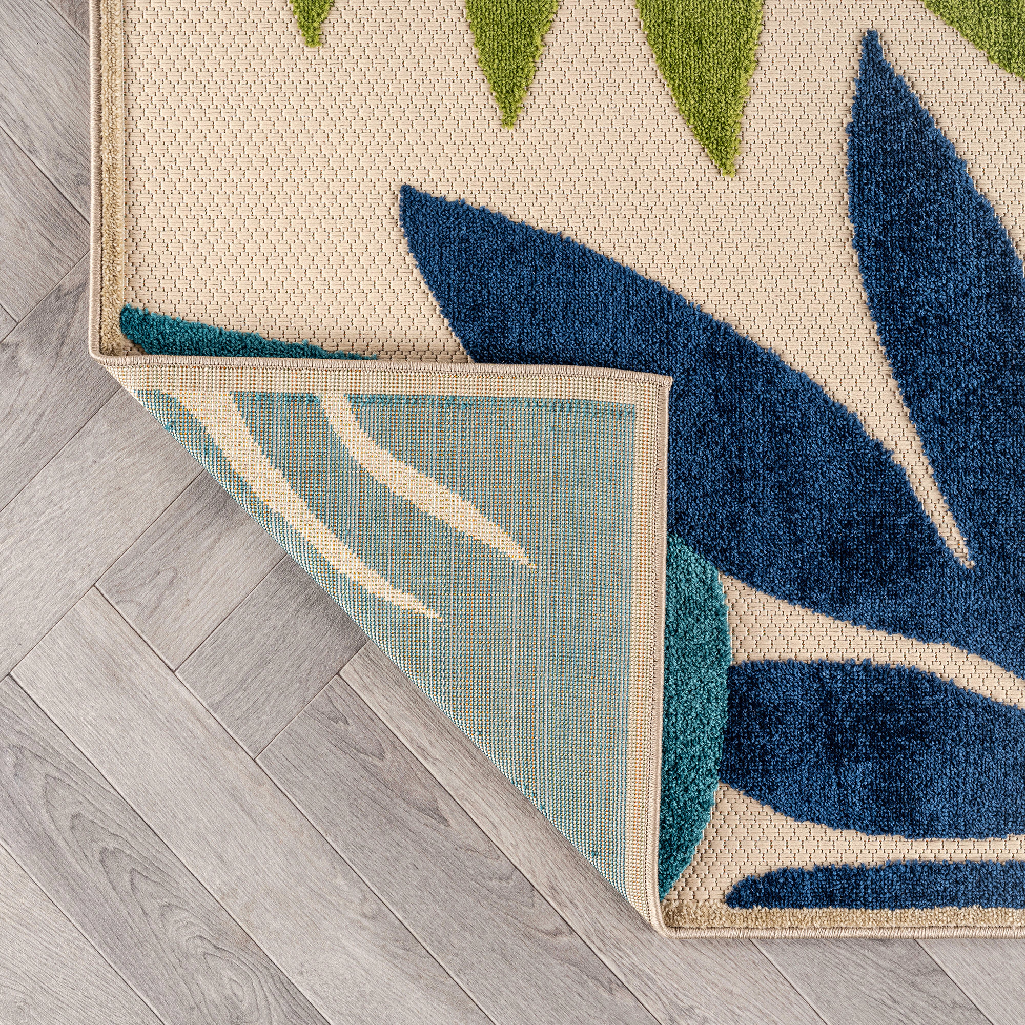 World Rug Gallery Indoor/Outdoor High-Low Textured Area Rug, Palm Ivory/Multi, Easy-Clean Patio