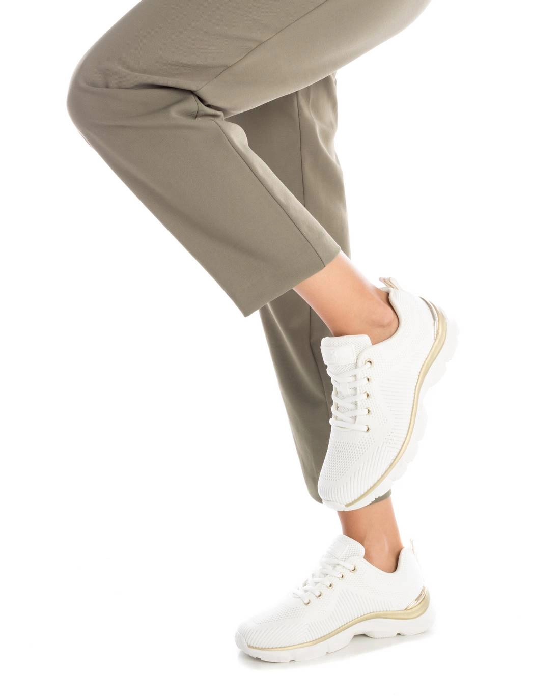 XTI Women's Lace-Up Sneakers