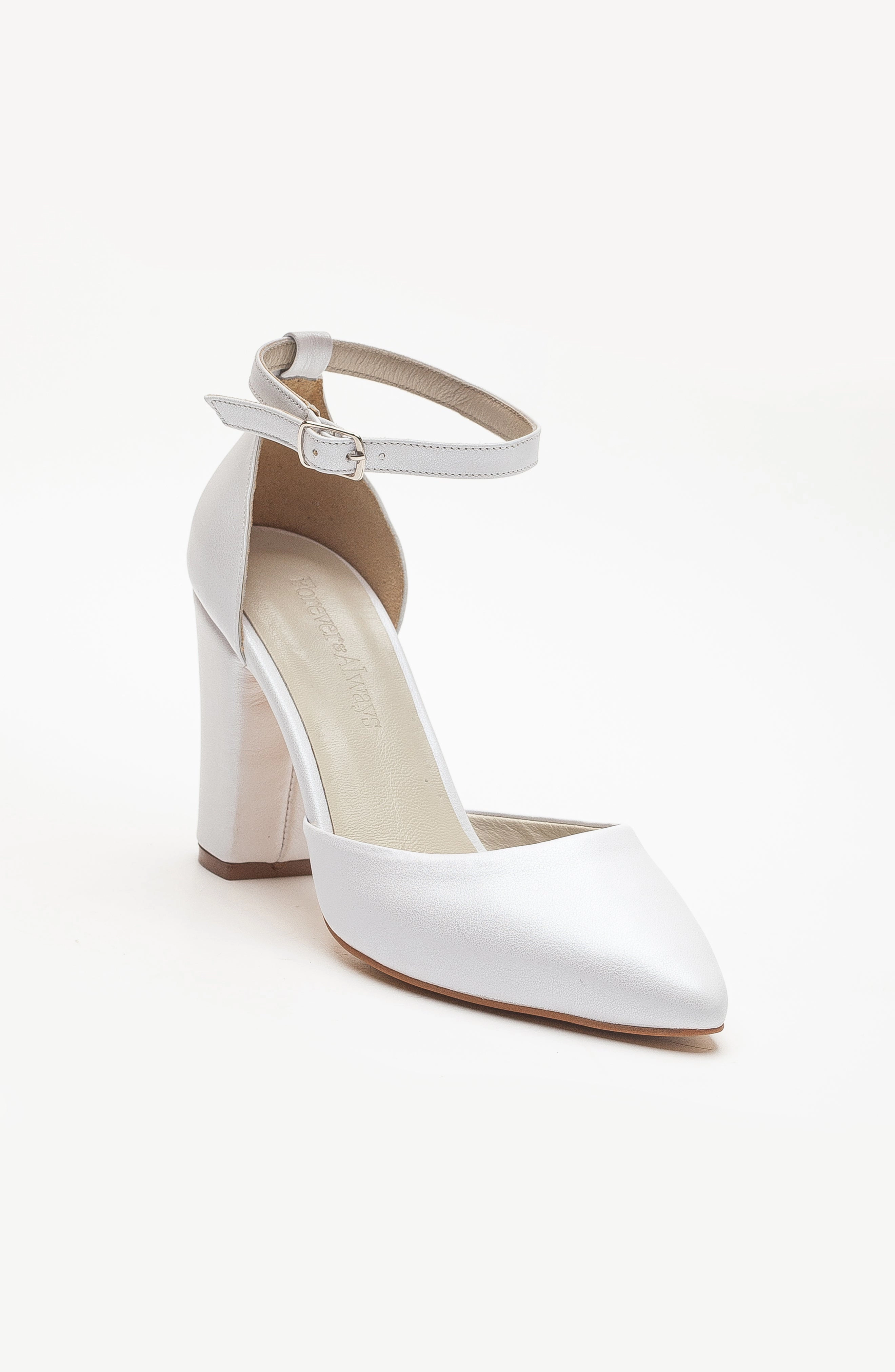 Forever & Always Womens Rossella Leather Block Heel Pumps