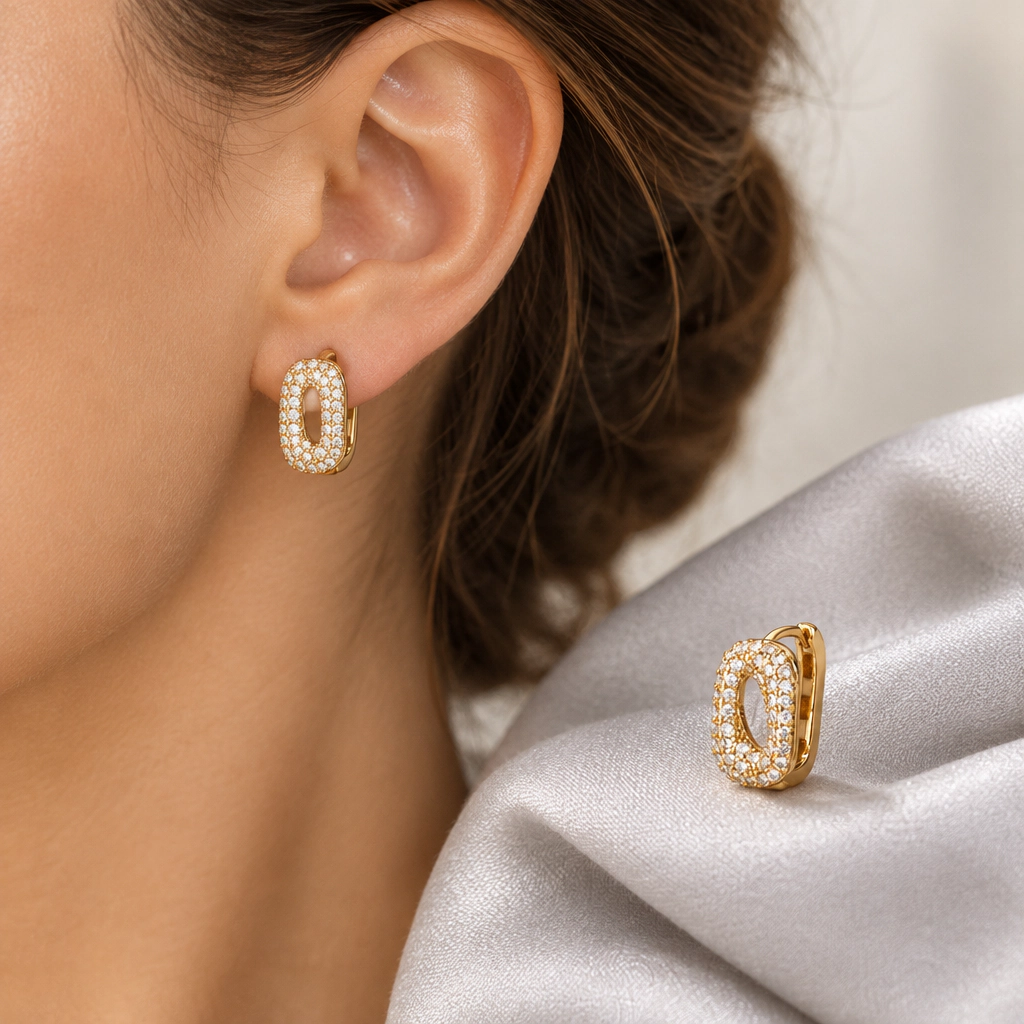 DressAtR Women's Oval Cutout 18K Gold Plated Hoop Earrings