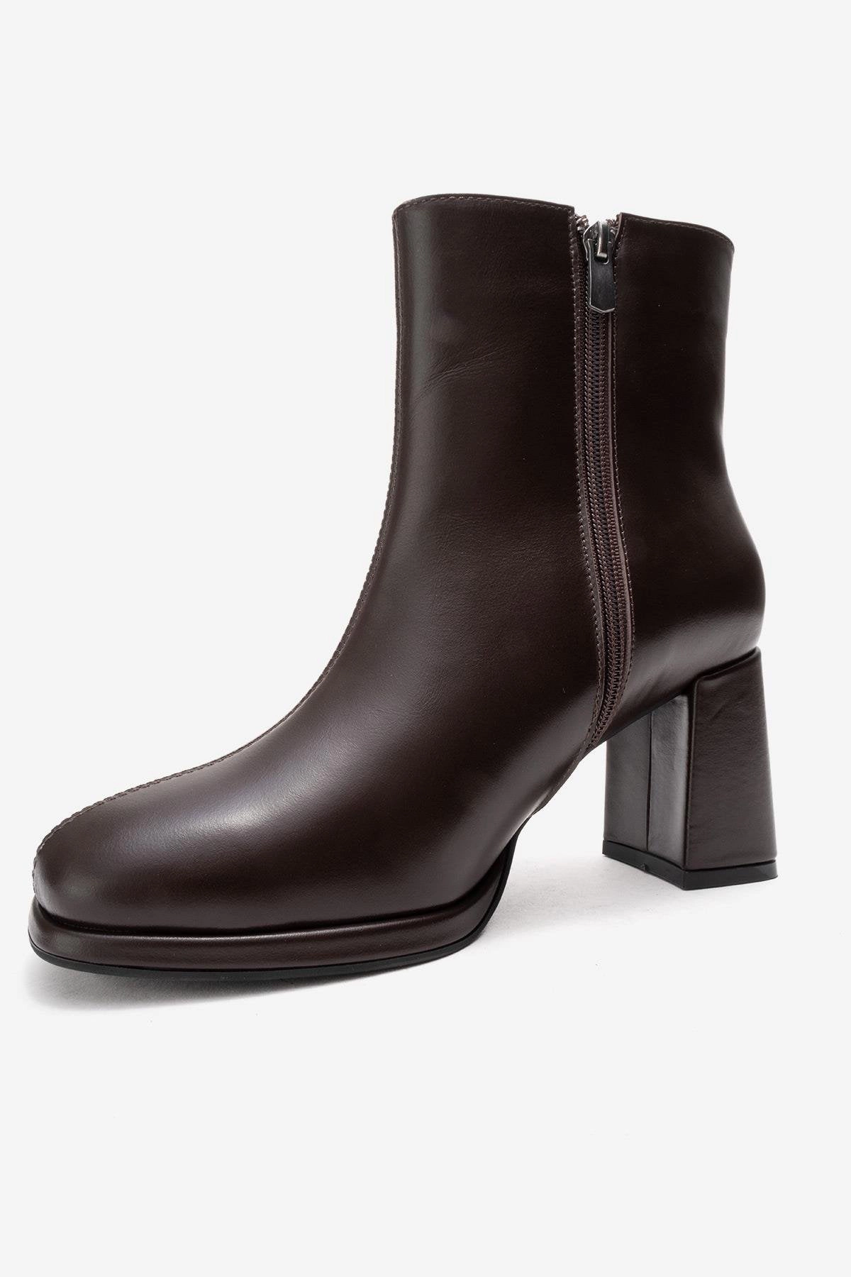 Forever & Always Womens Napoli Leather Block Heel Boot