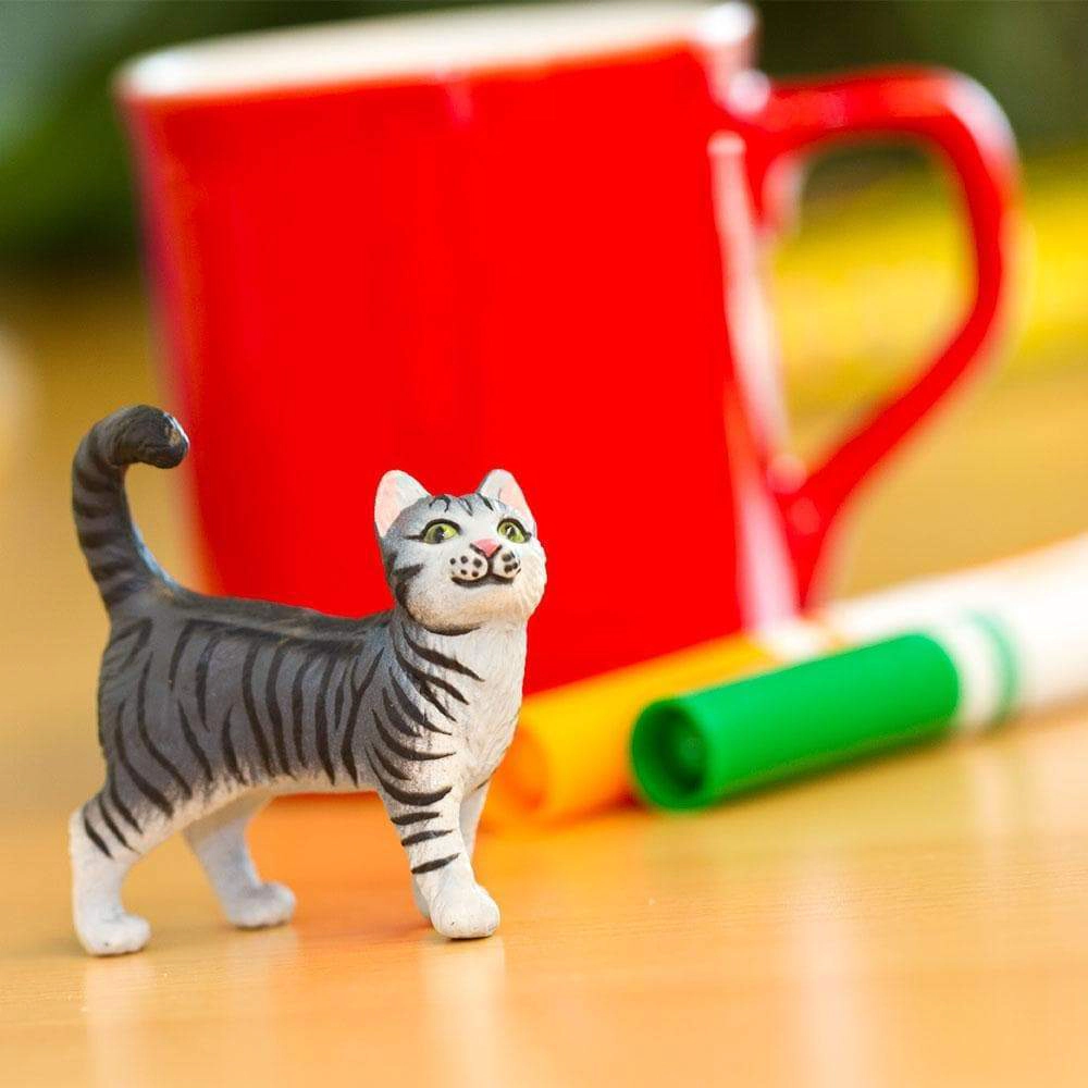 Safari Ltd. - Gray Tabby Cat Kids Toy Figure