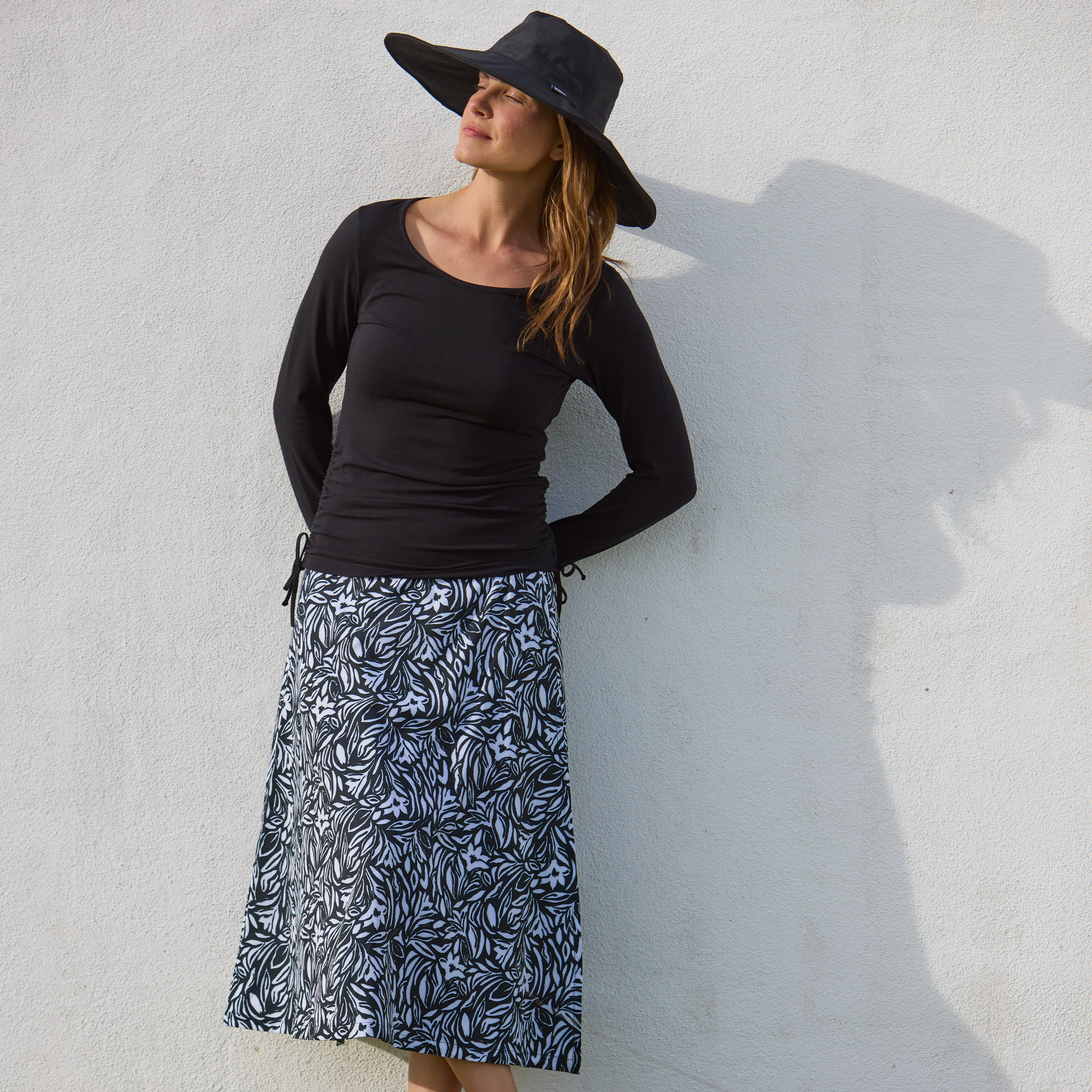 UV Skinz Women's UPC Sun Wrap Skirt