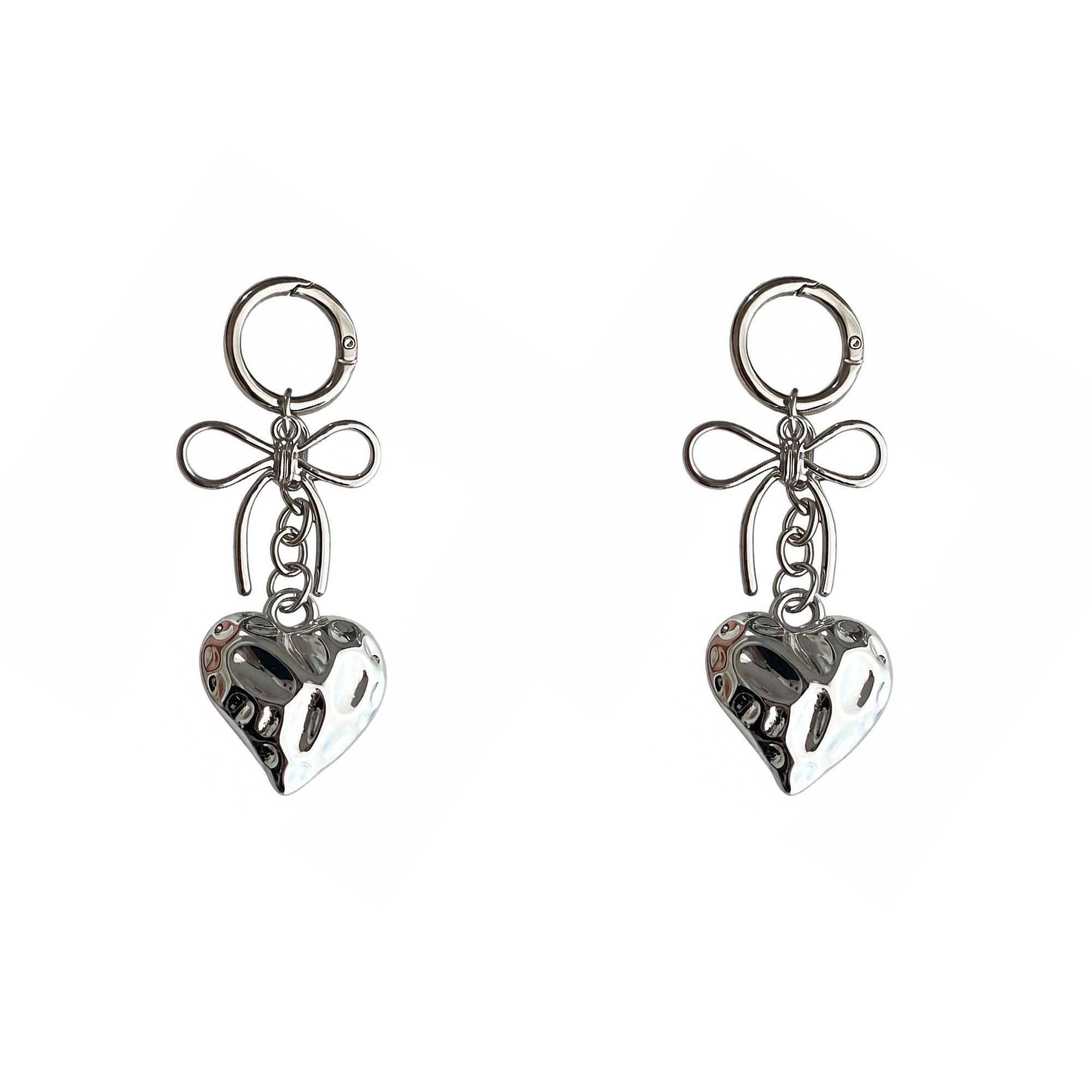 Alilang Women's 2 Pack Metal Heart Keychain with Bow Accent Clip and Polished Bag Charm Pendant, Style-A