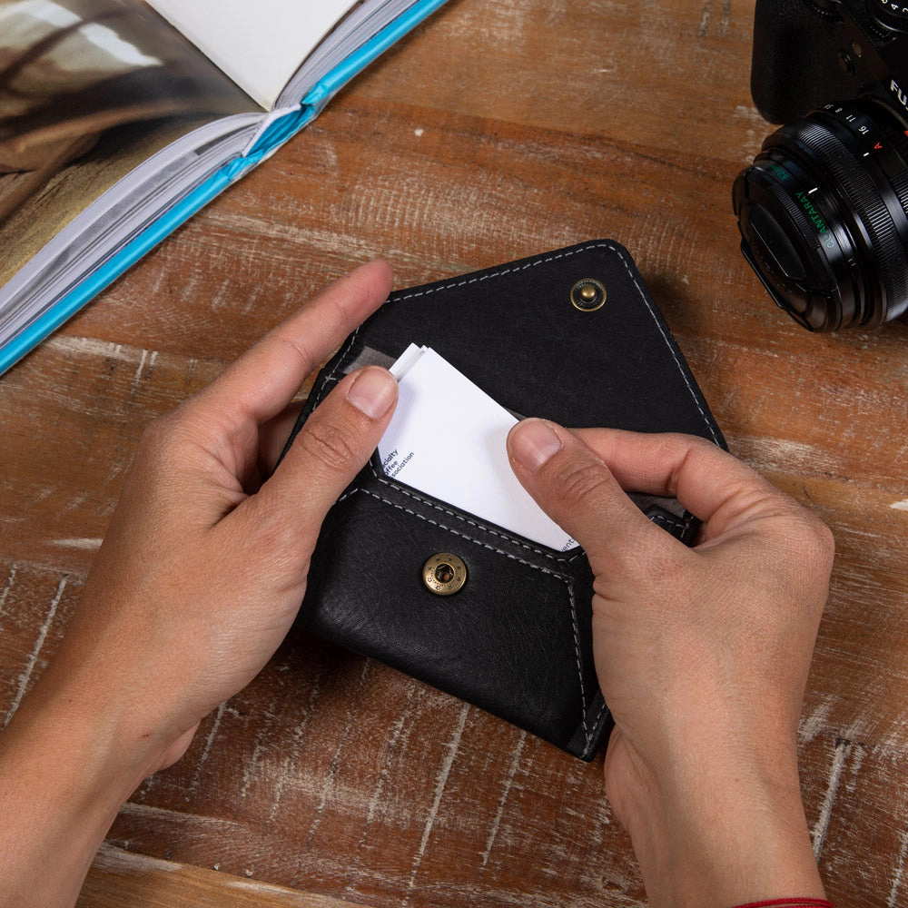 Casupo Mini Envelope Wallet with RFID Protection