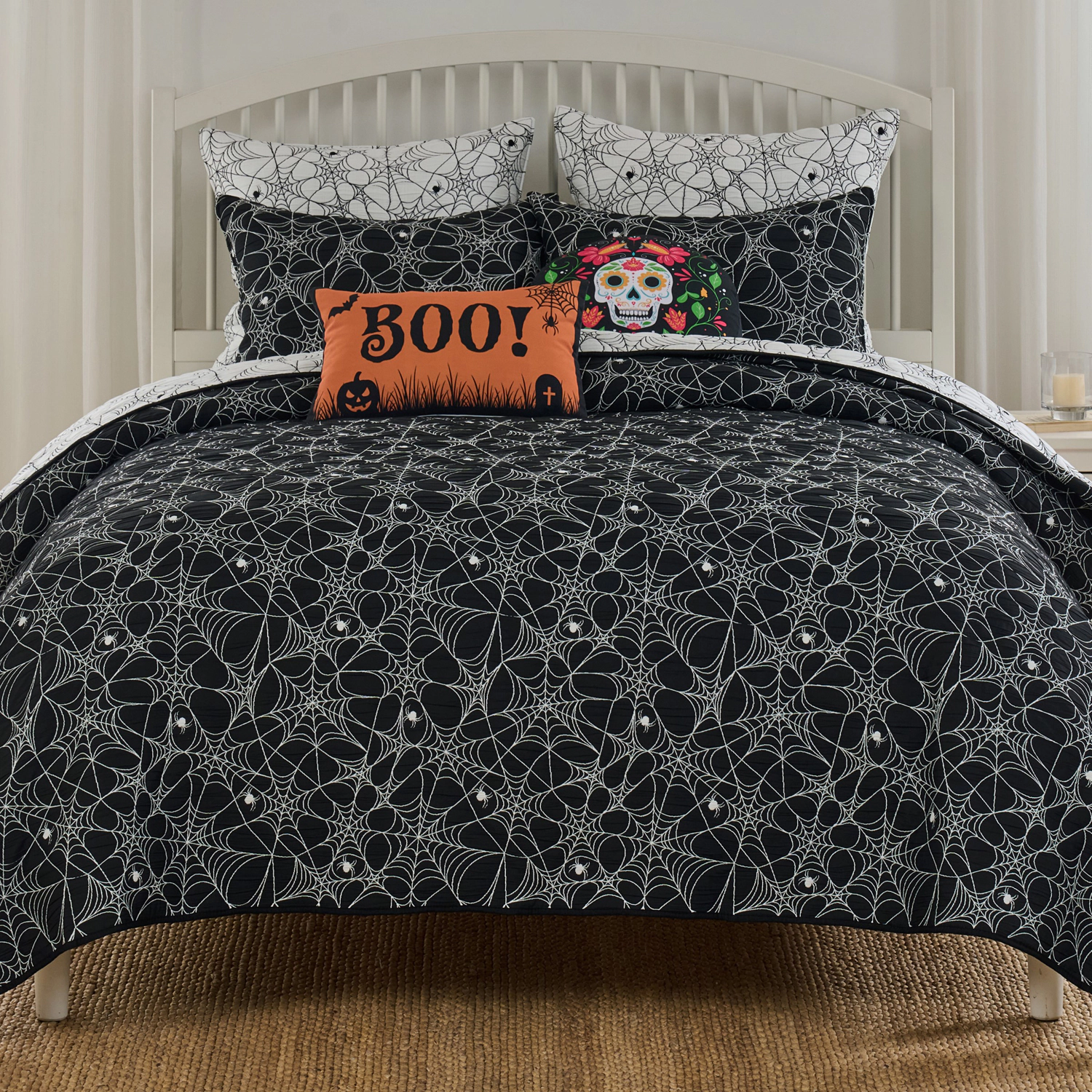 Greenland Home Fashions Spinderella 100% Polyester Reversible 2 PC Coverlet Set