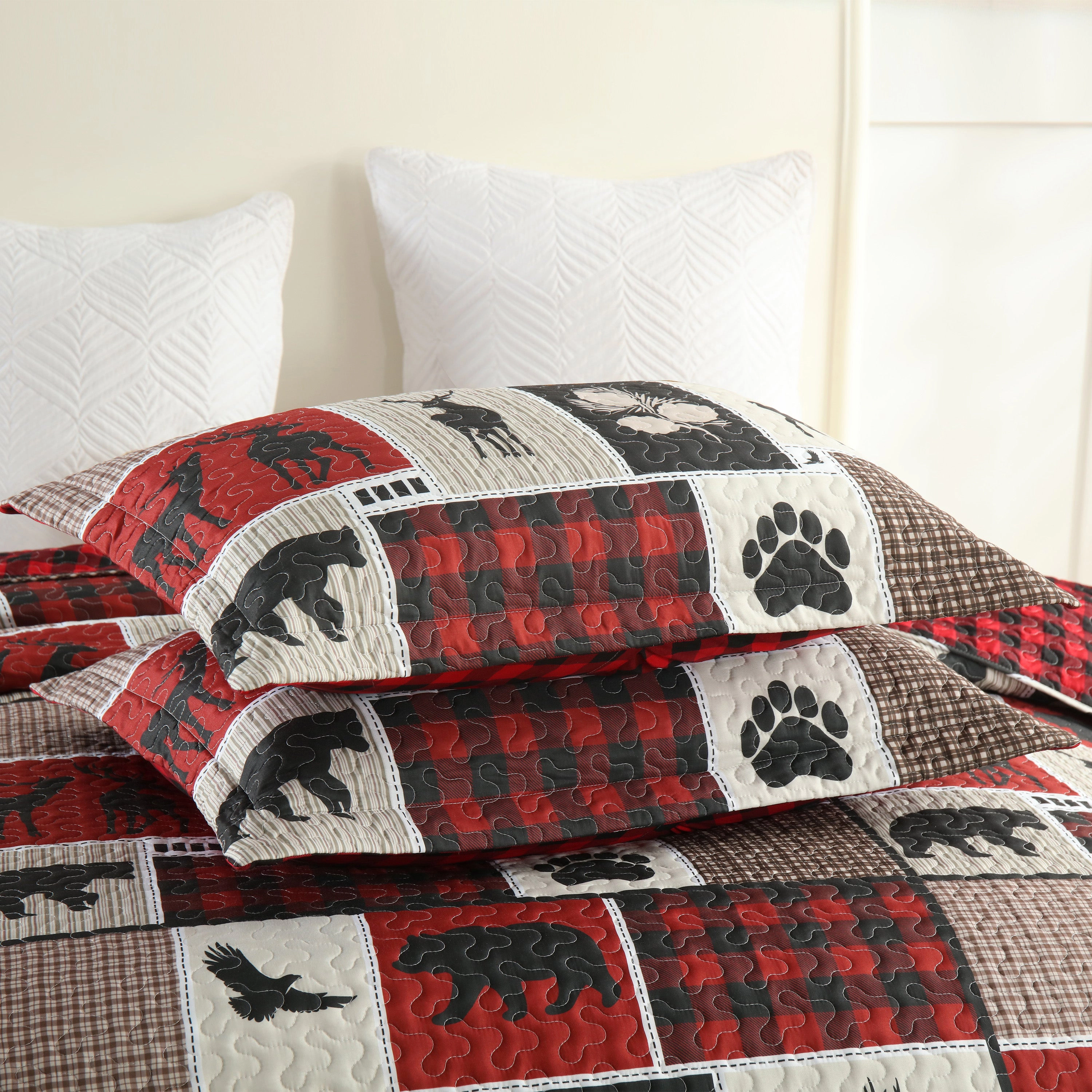 MarCielo 3 Piece Rustic Lodge Quilt Set, Bear Moose Plaid Patchwork Bedspread Set