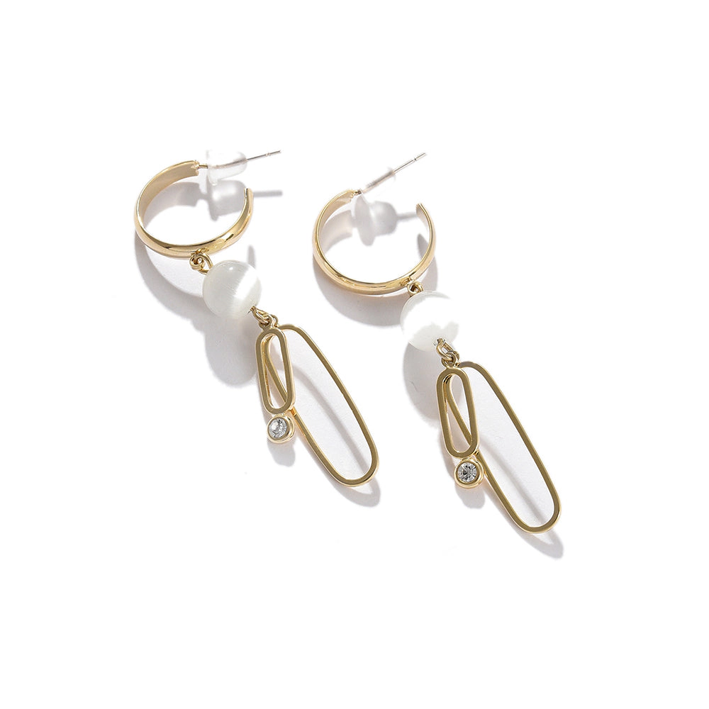SOHI Women's White Santorini Drop Earrings