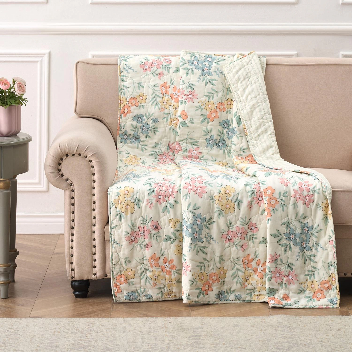 Greenland Home Fashions Chloe 100% Cotton Soft Delicate Floral Pattern Accessory Throw 50" x 60" Pastel