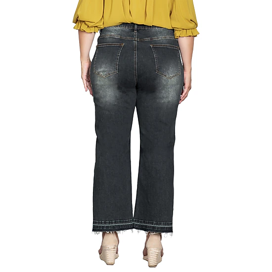 Plus Size Raw Hem Cropped Wide Leg Jeans